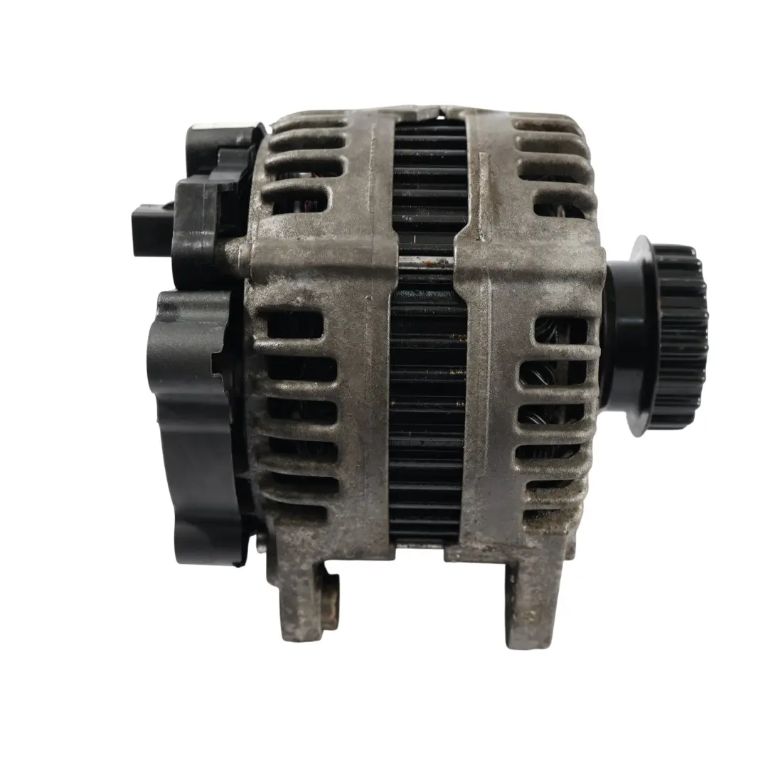 Alternatore 14V 150A 2.5 TDI AXE per Volkswagen Transporter T5 con numero di parte 070903139X Volkswagen Transporter T5 Alternatore 14V 150A 2.5 TDI AXE - SKU 070903139X - Numero di parte 070903139X