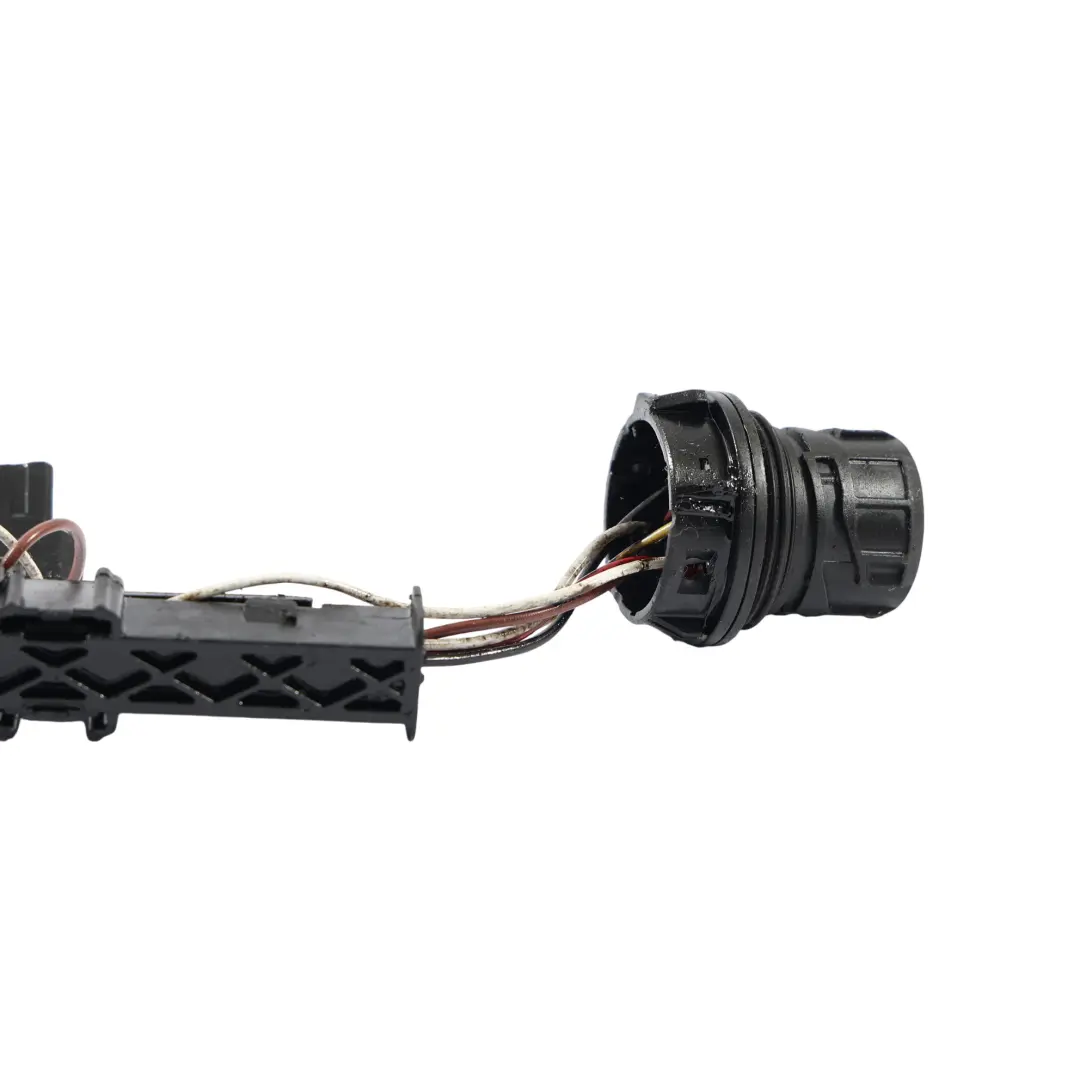 Nozzle Wire Left N/S 2.5 TDI AXD AXE BLJ to VW Transporter T5 Injection with Part number 070971033A VW Transporter T5 Injection Nozzle Wire Left N/S 2.5 TDI AXD AXE BLJ - SKU 070971033A - Part number 070971033A