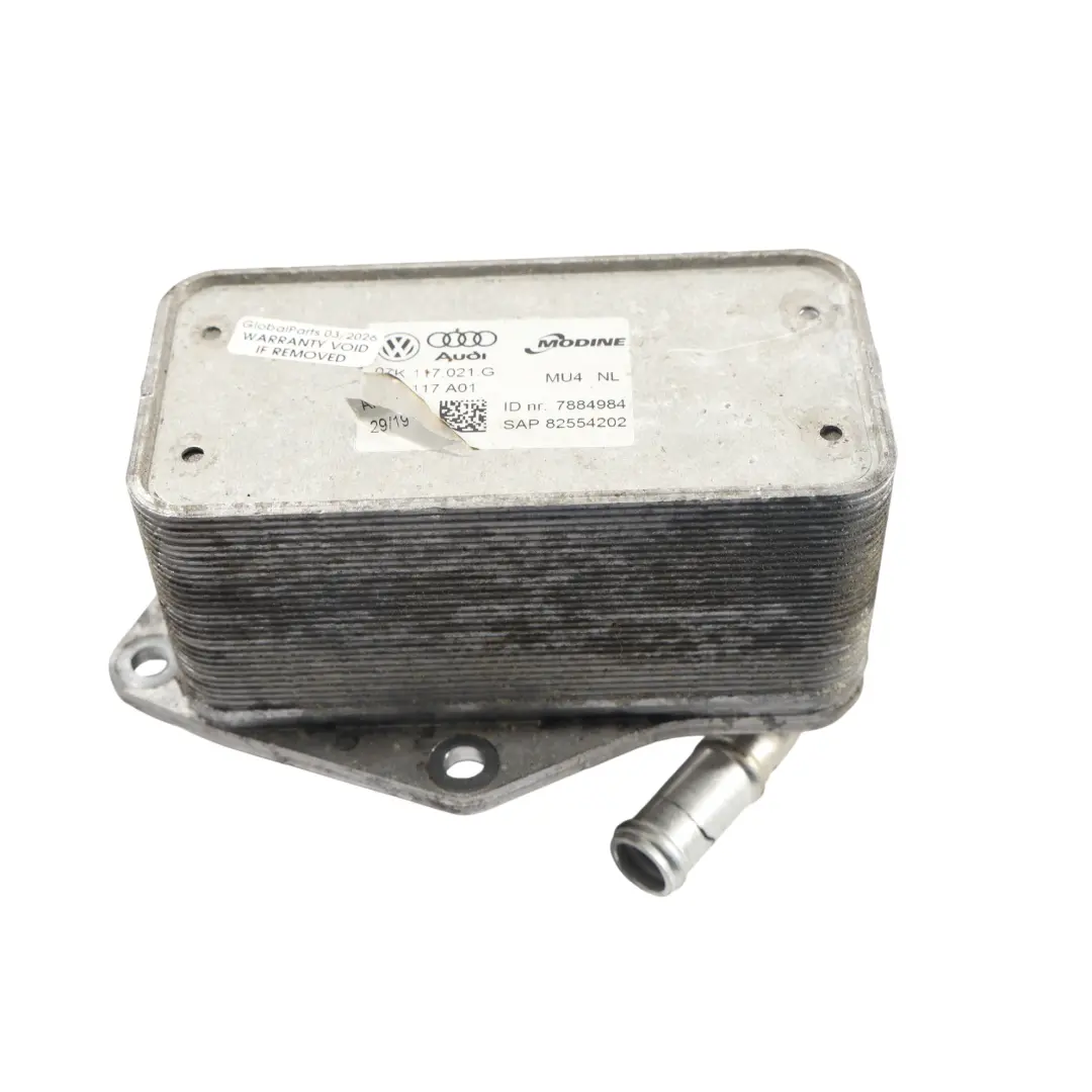 8Y RSQ3 F3 Radiatore Olio Motore Unità Refrigerante 2.5 TFSI per Audi RS3 con numero di parte 07K117021G Audi RS3 8Y RSQ3 F3 Radiatore Olio Motore Unità Refrigerante 2.5 TFSI - SKU 07K117021G - Numero di parte 07K117021G