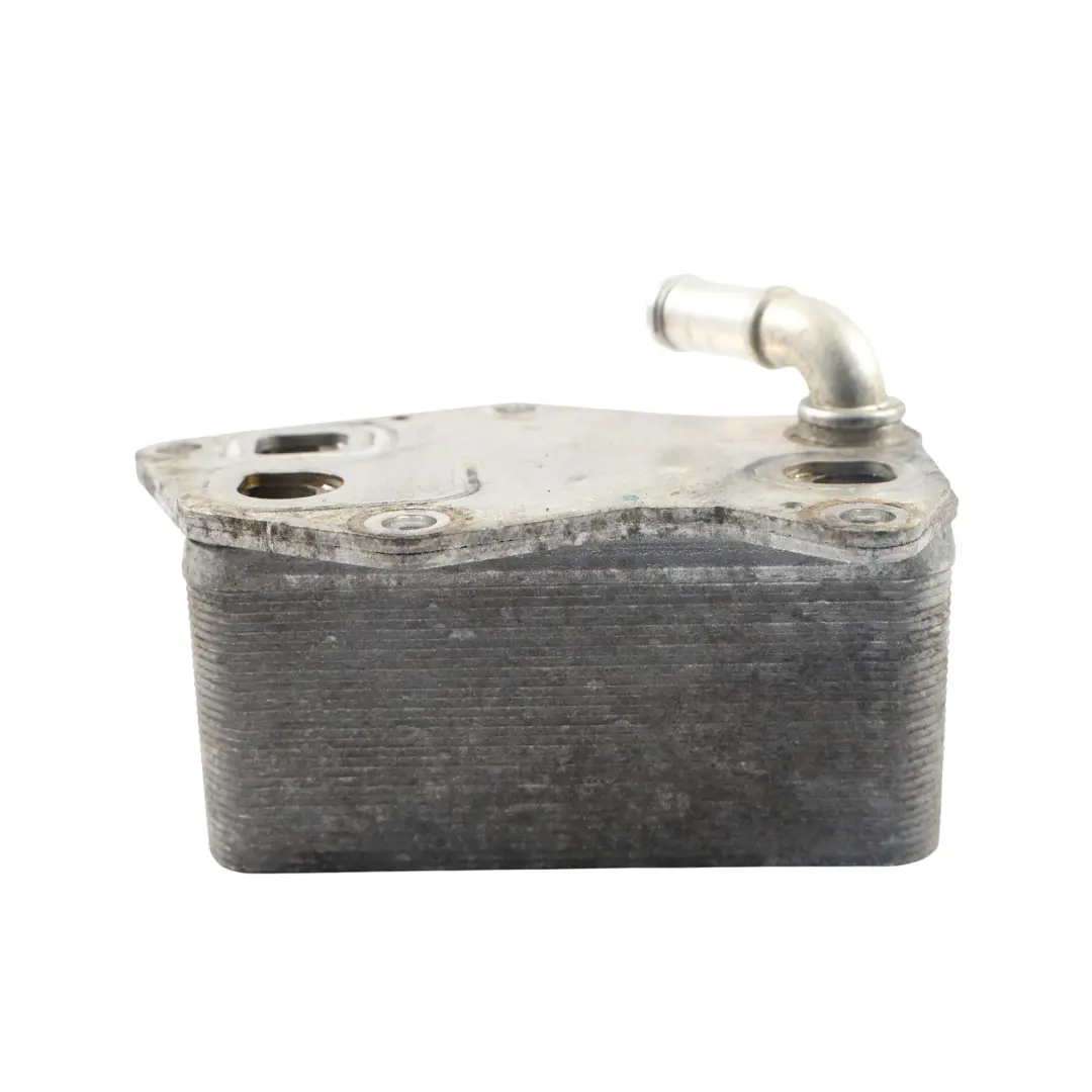 8Y RSQ3 F3 Refroidisseur Huile Moteur 2.5 TFSI Essence pour Audi RS3 à propos du numéro de pièce 07K117021G Audi RS3 8Y RSQ3 F3 Refroidisseur Huile Moteur 2.5 TFSI Essence - SKU 07K117021G - Numéro de pièce 07K117021G