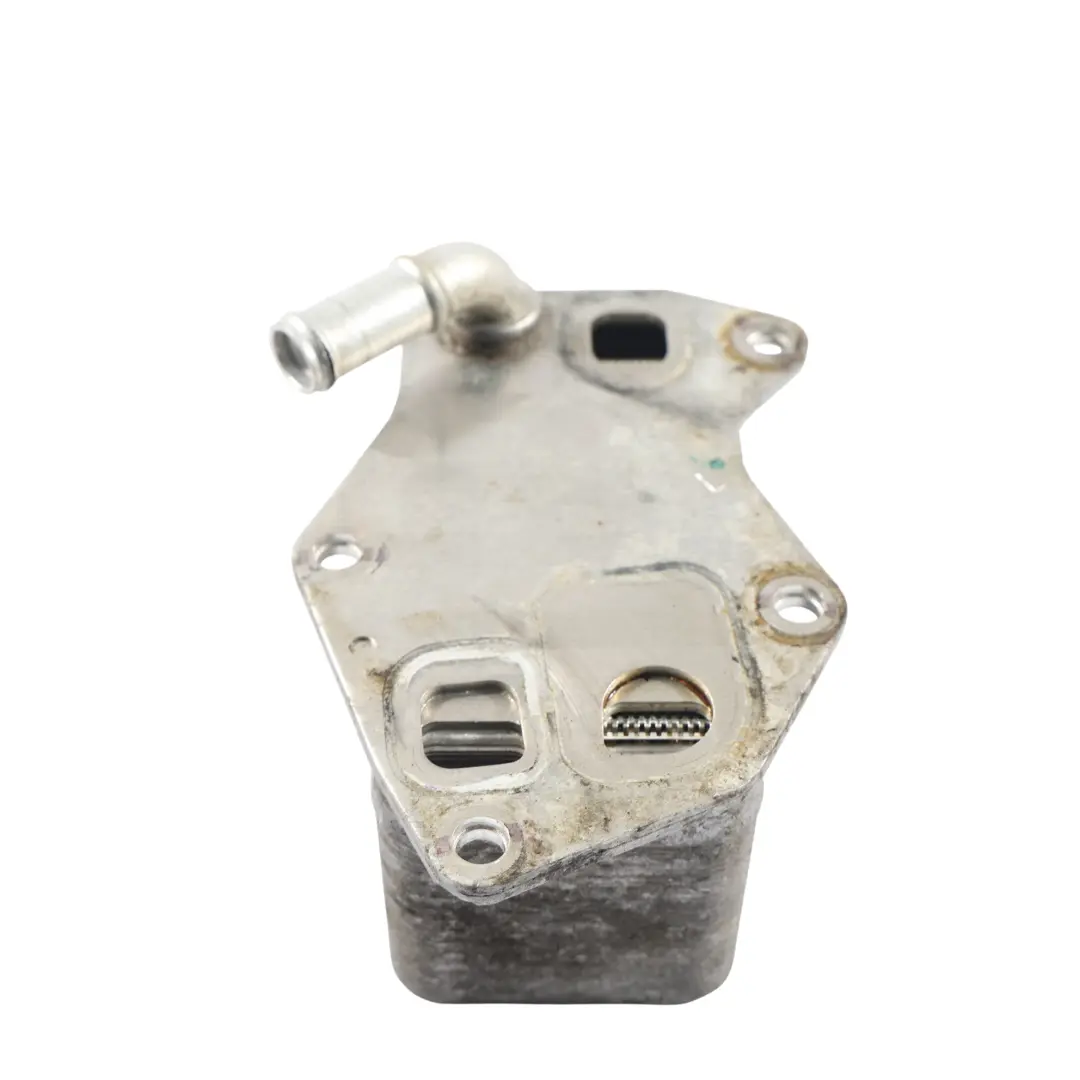 8Y RSQ3 F3 Radiatore Olio Motore Unità Refrigerante 2.5 TFSI per Audi RS3 con numero di parte 07K117021G Audi RS3 8Y RSQ3 F3 Radiatore Olio Motore Unità Refrigerante 2.5 TFSI - SKU 07K117021G - Numero di parte 07K117021G