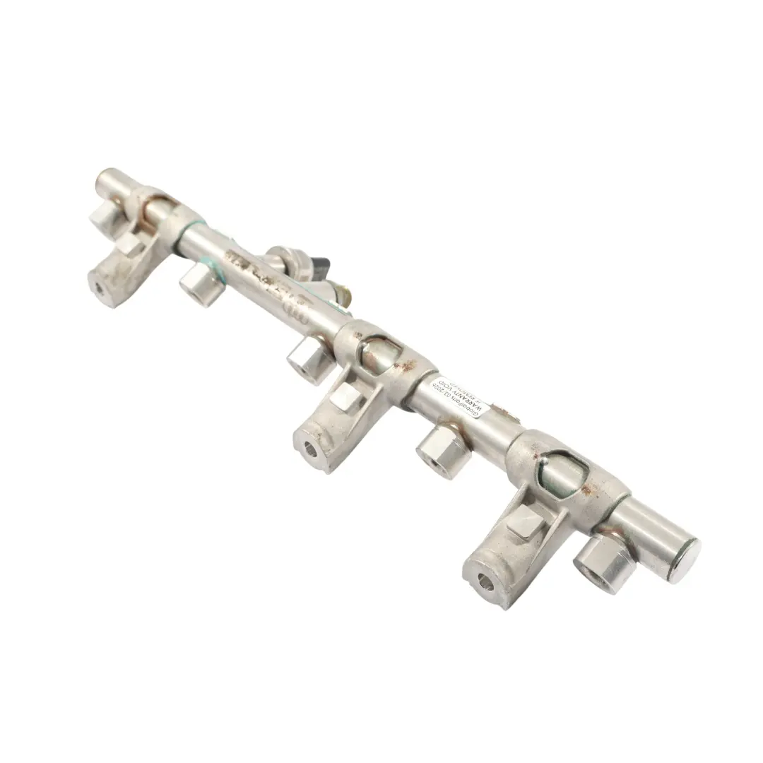 RSQ3 F3 Kraftstoff Einspritzleiste Benzin 2.5 TFSI für Audi RS3 8V mit Teilenummer 07K133317AB Audi RS3 8V RSQ3 F3 Kraftstoff Einspritzleiste Benzin 2.5 TFSI - SKU 07K133317AB-1 - Teilenummer 07K133317AB