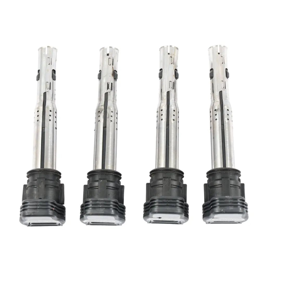 Mk6 Set Bobine Accensione x4 2.0 TSI TFSI per Audi A4 B8 TT 8J Golf con numero di parte 07K905715G Audi A4 B8 TT 8J Golf Mk6 Set Bobine Accensione x4 2.0 TSI TFSI - SKU 07K905715G - Numero di parte 07K905715G