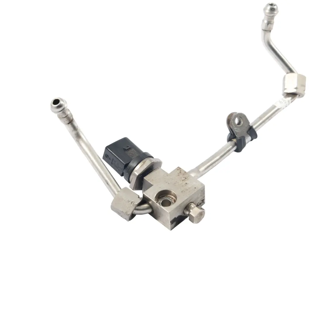 4F S8 D3 Przedni Przewód Paliwa 5.2 V10 do Audi A6 o numerze 07L127501AQ Audi A6 4F S8 D3 Przedni Przewód Paliwa 5.2 V10 - SKU 07L127501AQ - Numer Części 07L127501AQ