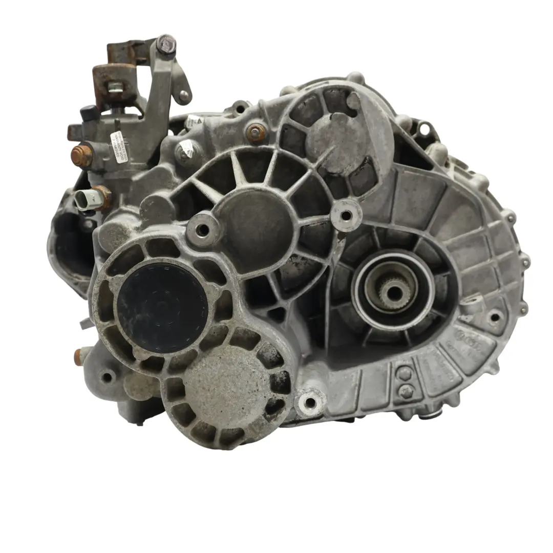 2.5TDI Manual Gearbox 6-Speed GWB WARRANTY to Volkswagen Transporter T5 with Part number 0A5300044MX Volkswagen Transporter T5 2.5TDI Manual Gearbox 6-Speed GWB WARRANTY - SKU 0A5300044MX - Part number 0A5300044MX