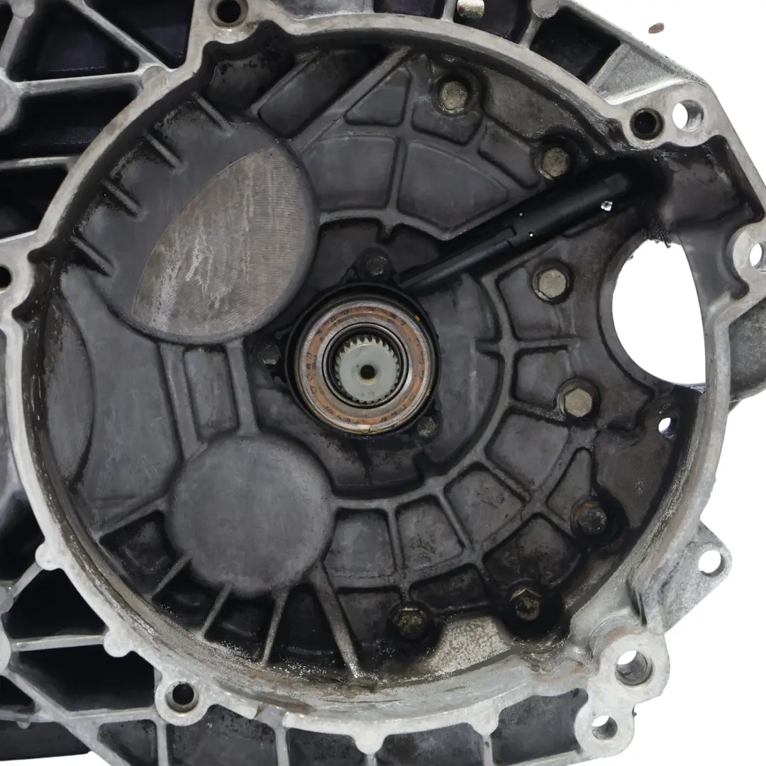 Schaltgetriebe 6-Gang GWB GARANTIE für Volkswagen Transporter T5 2.5 TDI mit Teilenummer 0A5300044MX Volkswagen Transporter T5 2.5 TDI Schaltgetriebe 6-Gang GWB GARANTIE - SKU 0A5300044MX - Teilenummer 0A5300044MX