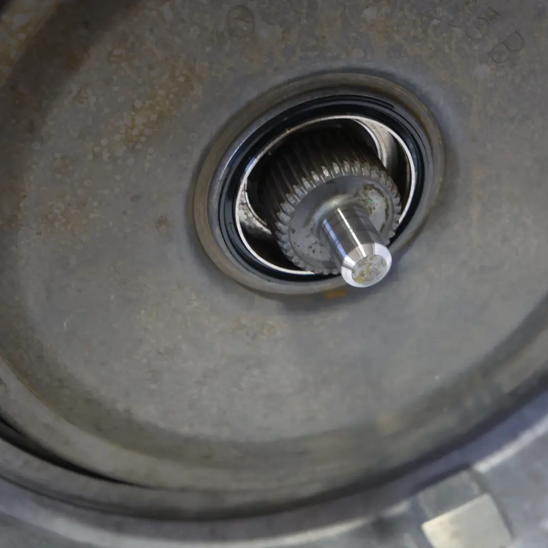 Skrzynia Biegów Automat DSG SWV do Volkswagen Passat B8 2.0 TDI o numerze 0GC300042H Volkswagen Passat B8 2.0 TDI Skrzynia Biegów Automat DSG SWV - SKU 0GC300042H - Numer Części 0GC300042H