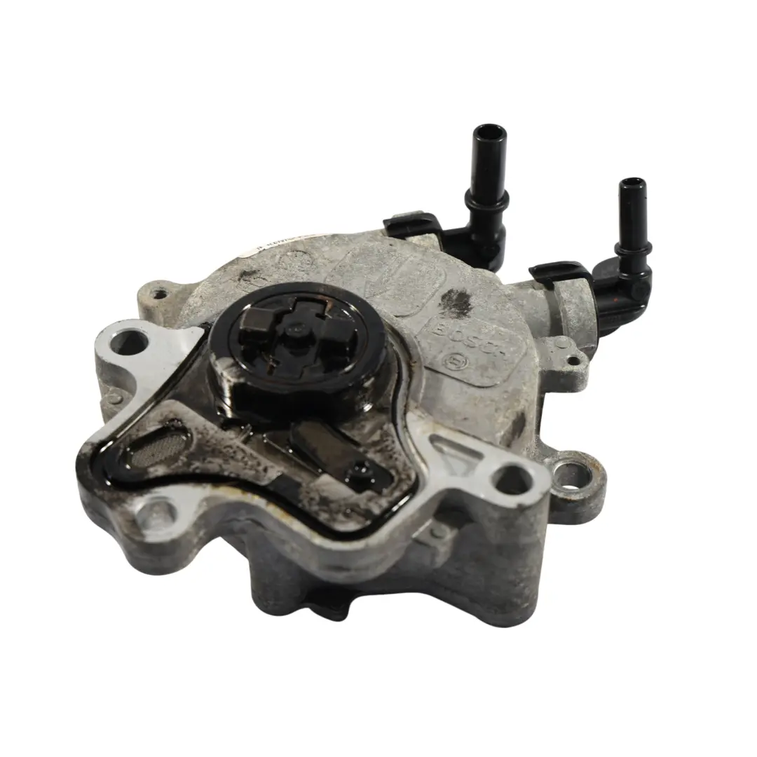 276DT Brake Vacuum Pump 4R8Q-2A451-AE to Land Rover Discovery 3 L319 with Part number 1337470 Land Rover Discovery 3 L319 276DT Brake Vacuum Pump 4R8Q-2A451-AE - SKU 1337470 - Part number 1337470