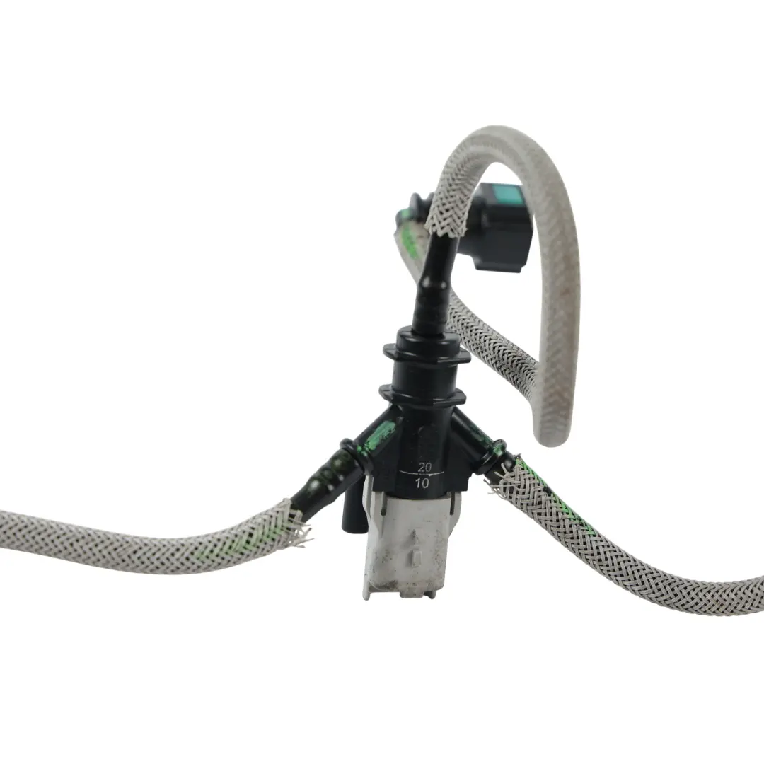 Tubo Retorno Inyector 3.6 Diesel 6H4Q-9K022-LC para Range Rover L322 con número de pieza 1423955 Range Rover L322 Tubo Retorno Inyector 3.6 Diesel 6H4Q-9K022-LC - SKU 1423955 - Número de pieza 1423955