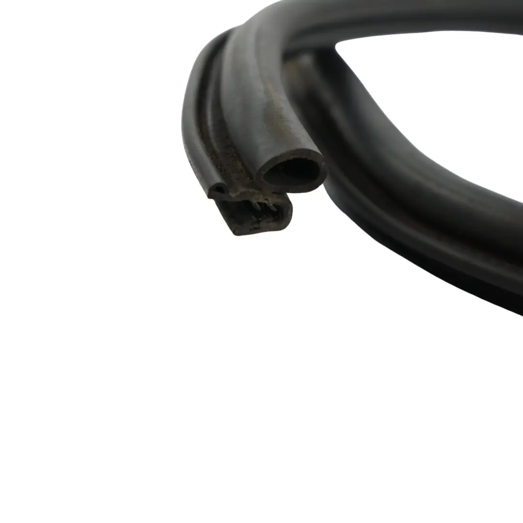 Motorhaube Dichtungsstreifen Gummi Dichtung für Ford Transit MK7 mit Teilenummer 1451712 Ford Transit MK7 Motorhaube Dichtungsstreifen Gummi Dichtung - SKU 1451712 - Teilenummer 1451712