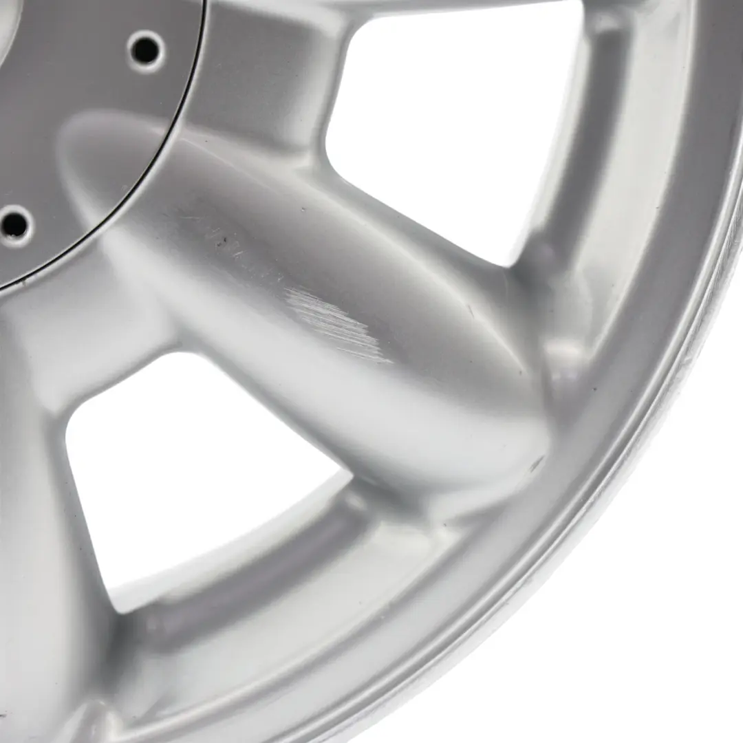 Llanta De Aluminio lateada 15" 5,5J ET:45 8 radios 82 para Mini Cooper One R50 R52 con número de pieza 1512347 Mini Cooper One R50 R52 Llanta De Aluminio lateada 15" 5,5J ET:45 8 radios 82 - SKU 1512347-2 - Número de pieza 1512347