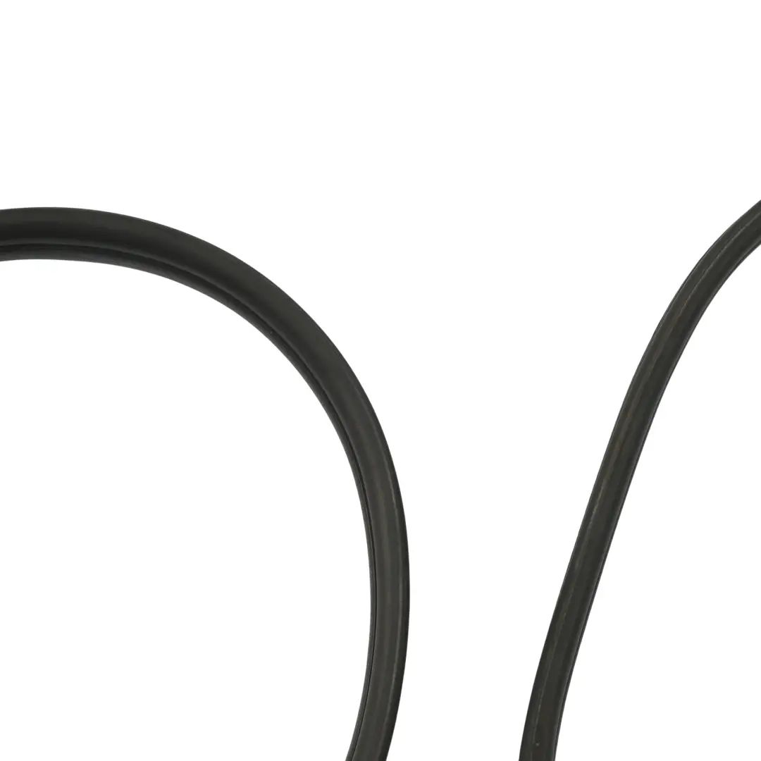 Ford Kuga Mk1 Boot Lid Tailgate Rear Seal Weatherstrip Gasket 8V41-S43720-AB - SKU 1548243 - Part number 1548243