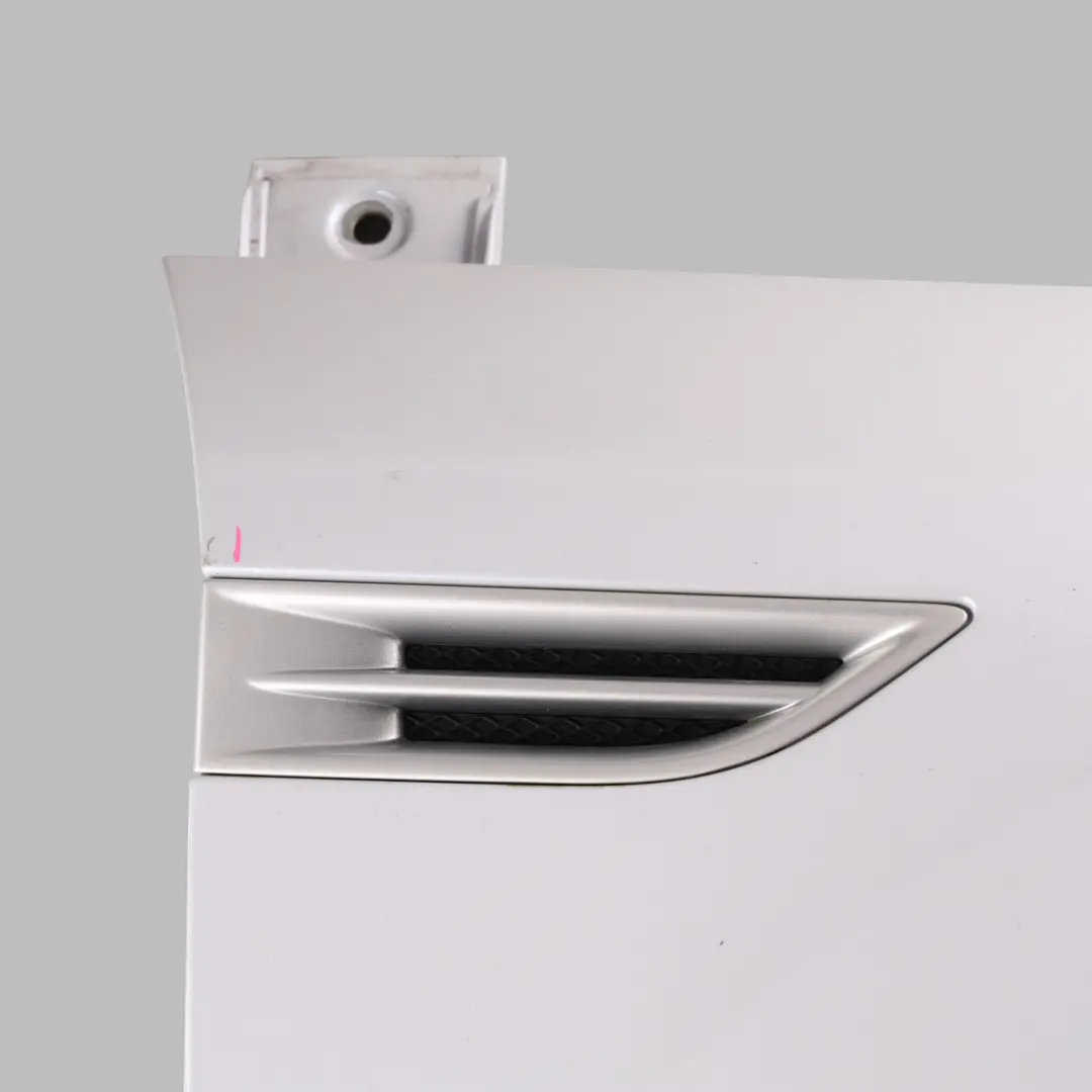 Mk1 C394 Front Fender Wing Panel Right O/S Ice White - B8 to Ford Kuga with Part number 1633114 Ford Kuga Mk1 C394 Front Fender Wing Panel Right O/S Ice White - B8 - SKU 1633114-ICWH - Part number 1633114