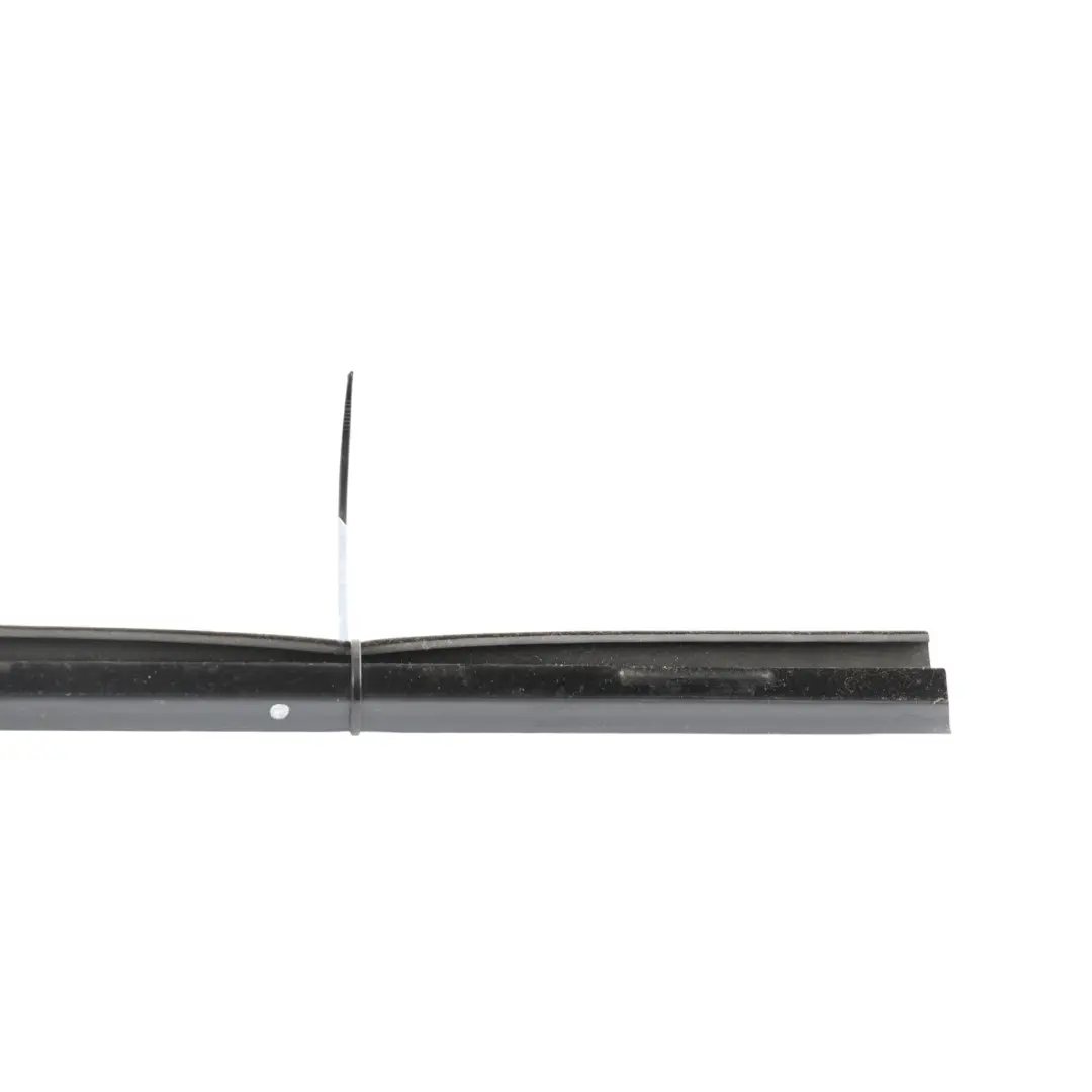 MK1 C394 Türdichtung Vorne Innen Links 3M51-R20571-AM für Ford Kuga mit Teilenummer 1699594 Ford Kuga MK1 C394 Türdichtung Vorne Innen Links 3M51-R20571-AM - SKU 1699594 - Teilenummer 1699594