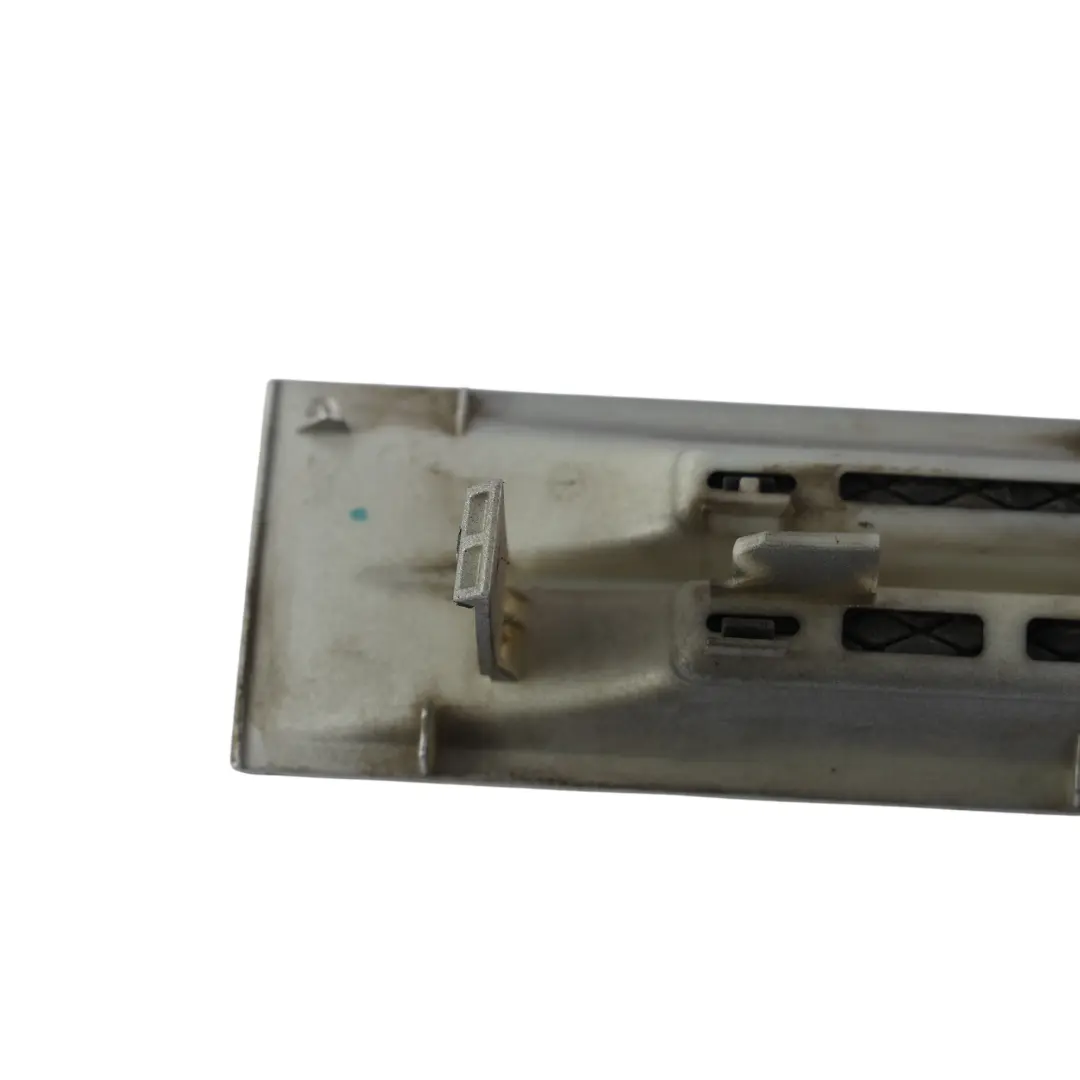 Ford Kuga Mk1 Garniture Aération Aile Avant Gauche 8V41-16C217-AB - SKU 1711123 - Numéro de pièce 1711123