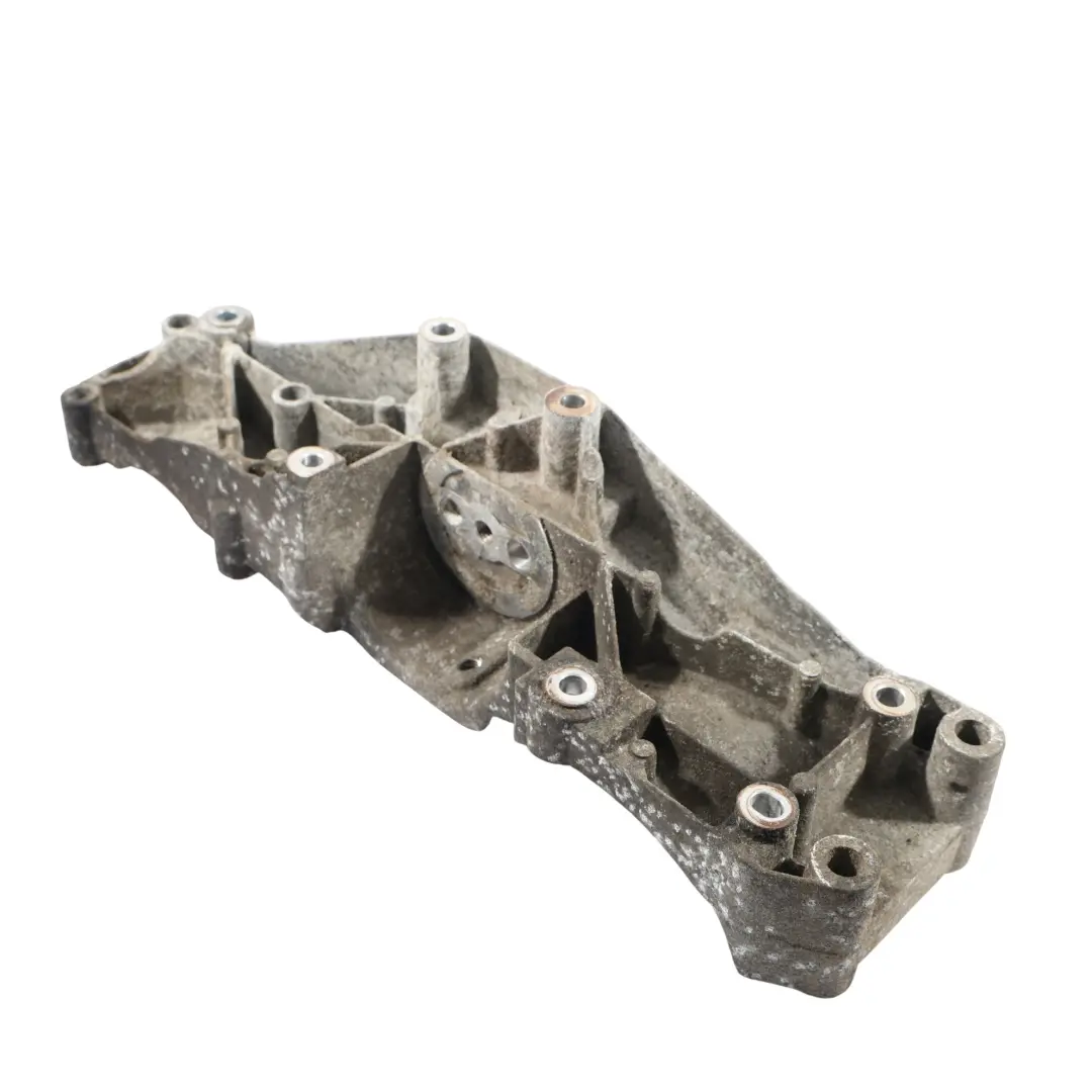 Soporte Montaje Alternador 2.4 TDCi Diesel 6C1Q-10K019-AD para Ford Transit MK7 con número de pieza 1719735 Ford Transit MK7 Soporte Montaje Alternador 2.4 TDCi Diesel 6C1Q-10K019-AD - SKU 1719735 - Número de pieza 1719735