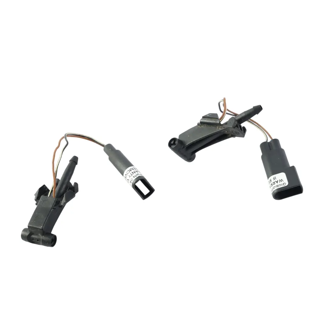 Ford Kuga Mk1 Dysze Spryskiwaczy Szyby Przód Grzane Zestaw - SKU 1727043 - Numer Części 1727043