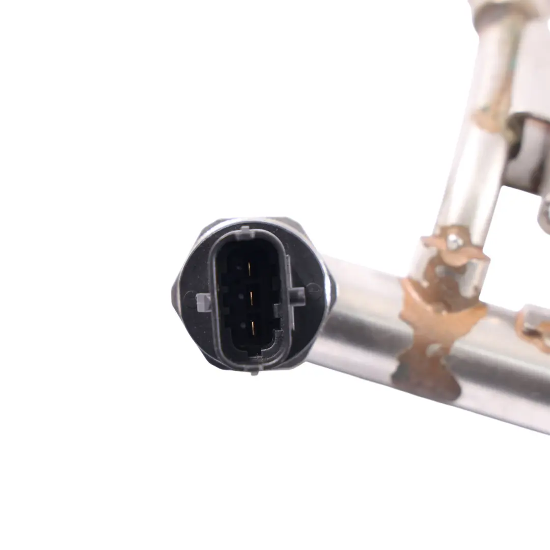 Rampe Injection Injecteurs 1.0 GTDI DM5G-9H487-AB pour Ford Fiesta MK7 à propos du numéro de pièce 1798431 Ford Fiesta MK7 Rampe Injection Injecteurs 1.0 GTDI DM5G-9H487-AB - SKU 1798431-1 - Numéro de pièce 1798431