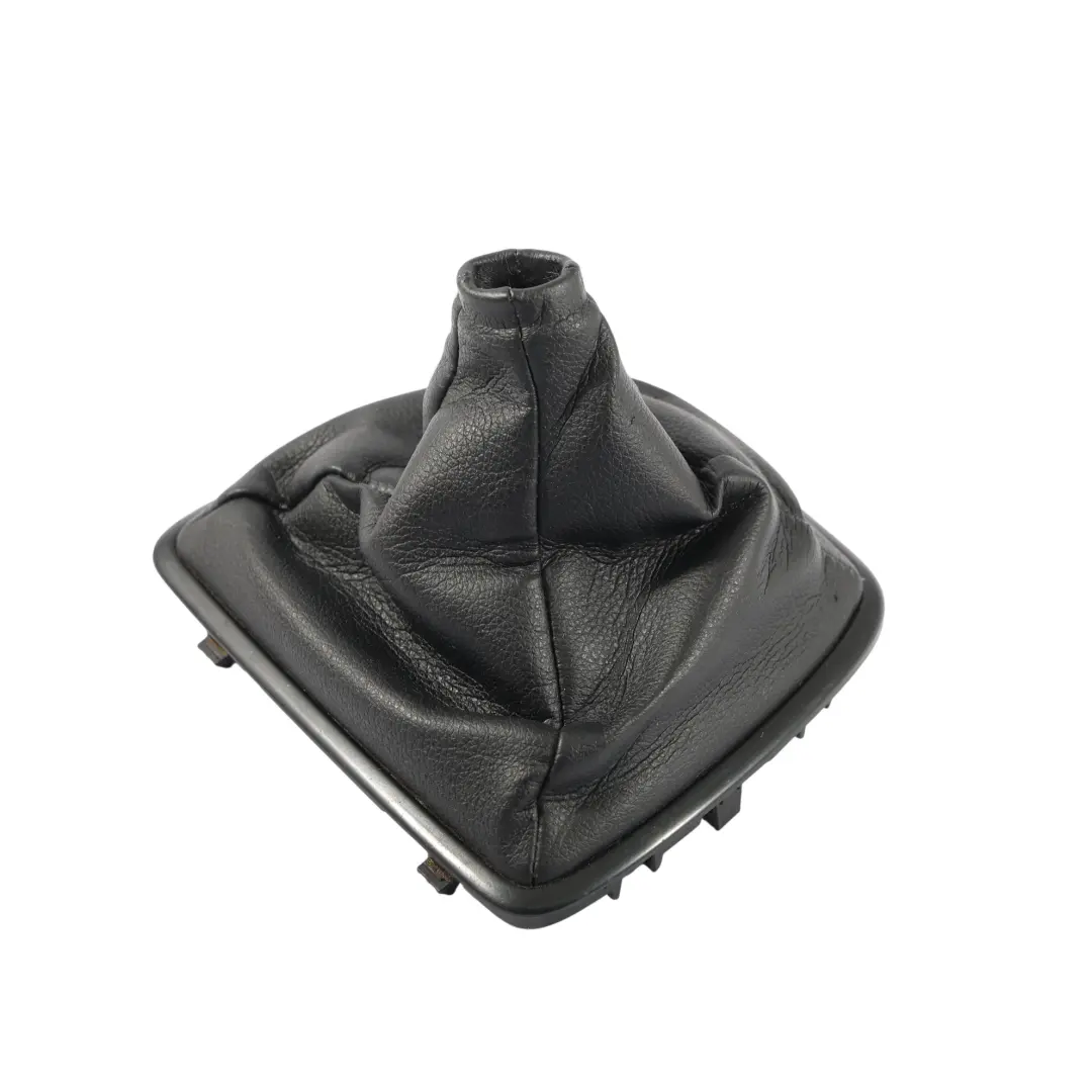 Mk2 Cubierta Palanca Cambios Cuero DV6R-7P002-MAB para Ford Transit Connect con número de pieza 1849973 Ford Transit Connect Mk2 Cubierta Palanca Cambios Cuero DV6R-7P002-MAB - SKU 1849973 - Número de pieza 1849973