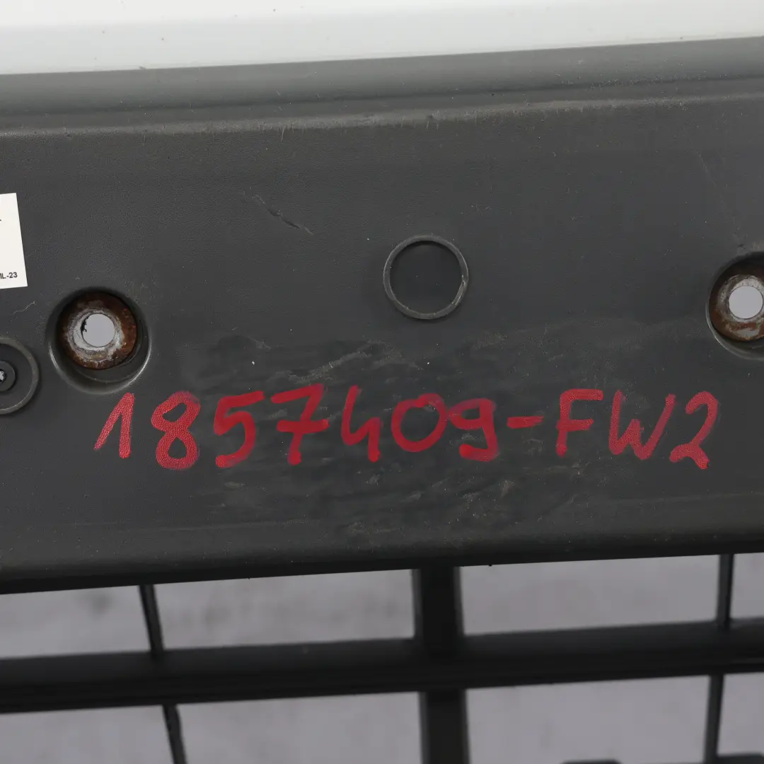 Mk8 Kratka Zderzaka Przedniego Górna Panel Biały Frozen Z2 do Ford Transit o numerze 1857409-FW2 Ford Transit Mk8 Kratka Zderzaka Przedniego Górna Panel Biały Frozen Z2 - SKU 1857409-FW2 - Numer Części 1857409-FW2
