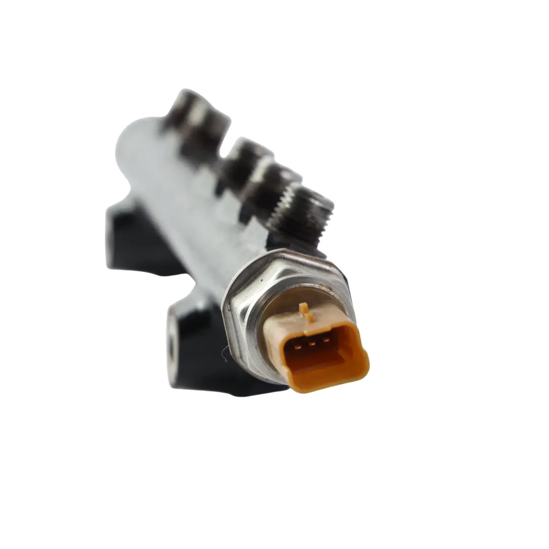 MK3 Riel Inyector Combustible 1.5 TDCi Diesel FM5Q-9D280-AA para Ford Focus con número de pieza 1868664 Ford Focus MK3 Riel Inyector Combustible 1.5 TDCi Diesel FM5Q-9D280-AA - SKU 1868664 - Número de pieza 1868664