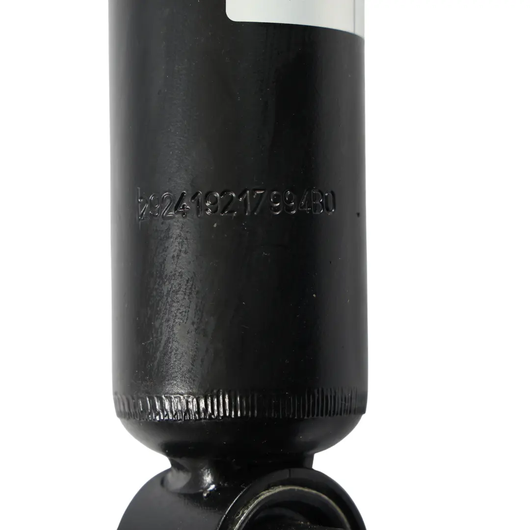 Amortiguador Bilstein Trasero Izquierdo Derecho para BMW E90 con número de pieza 19-217994 BMW E90 Amortiguador Bilstein Trasero Izquierdo Derecho - SKU 19-217994 - Número de pieza 19-217994