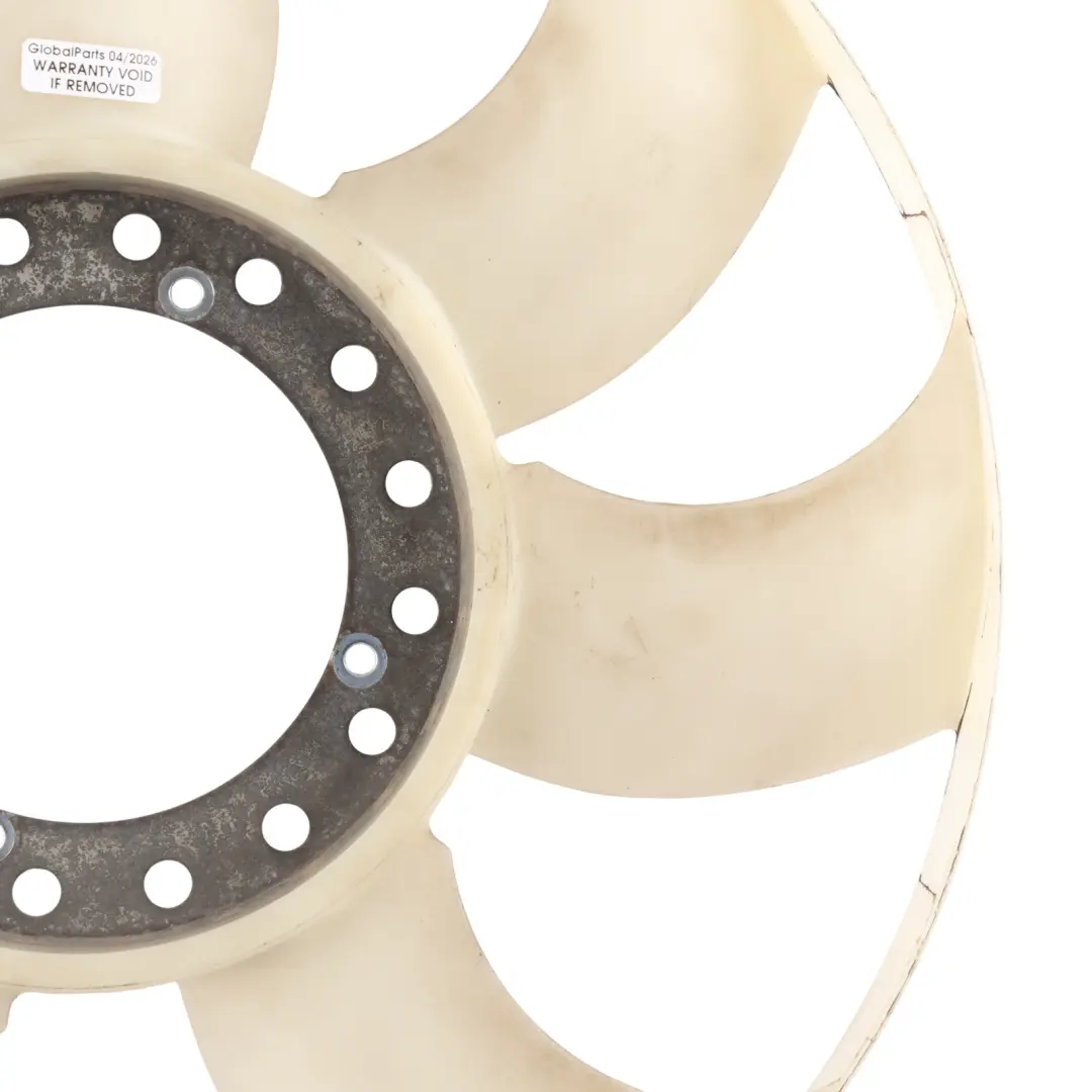 Viscous Fan Shroud Blades 2.2 TDCI DRRB CC11-8C617-AE to Ford Transit Mk7 with Part number 1935751 Ford Transit Mk7 Viscous Fan Shroud Blades 2.2 TDCI DRRB CC11-8C617-AE - SKU 1935751 - Part number 1935751