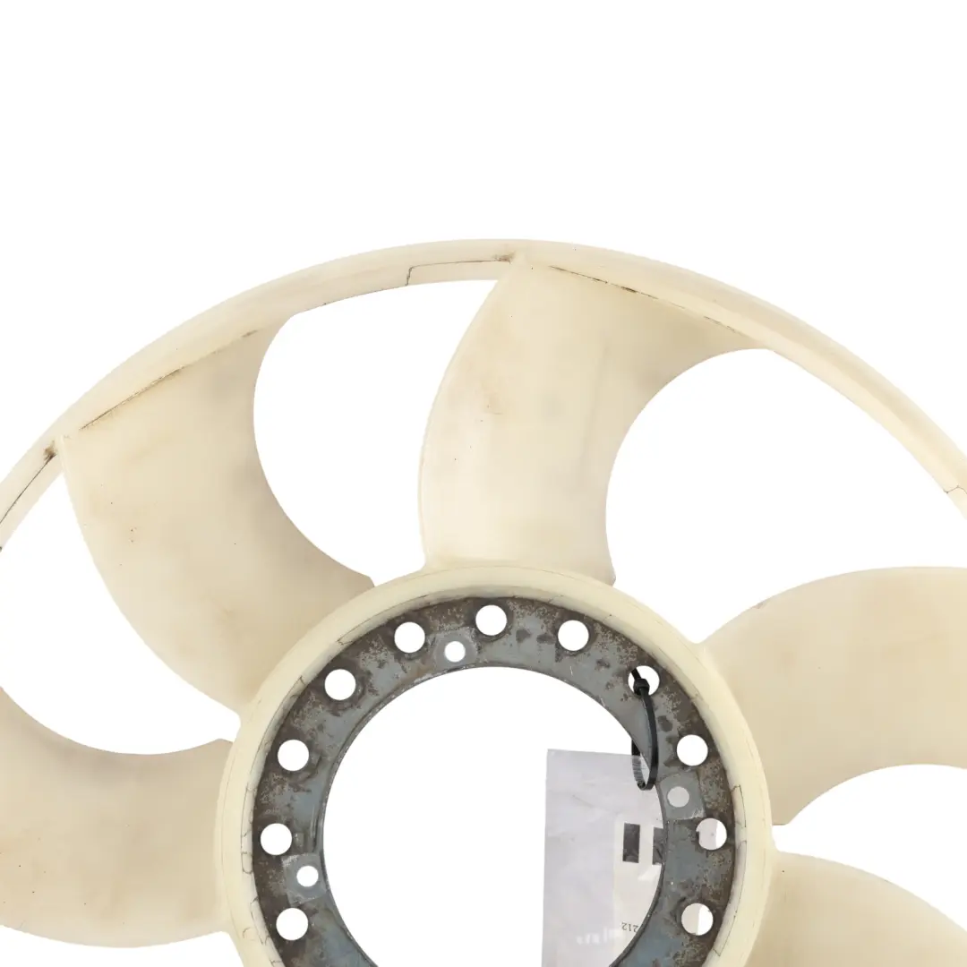 Viscous Fan Shroud Blades 2.2 TDCI DRRB CC11-8C617-AE to Ford Transit Mk7 with Part number 1935751 Ford Transit Mk7 Viscous Fan Shroud Blades 2.2 TDCI DRRB CC11-8C617-AE - SKU 1935751 - Part number 1935751