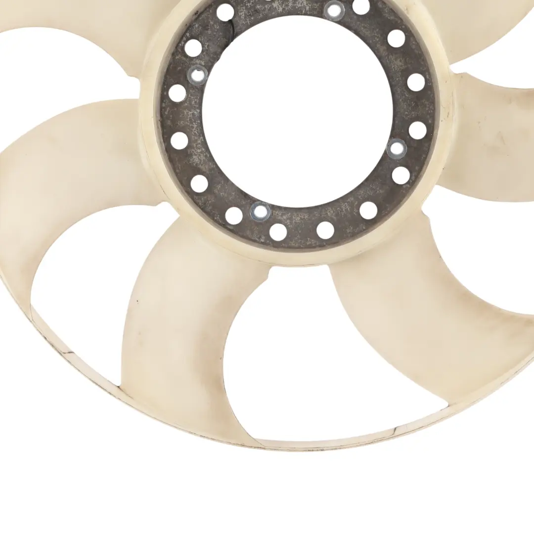 Ford Transit Mk7 Viscous Fan Shroud Blades 2.2 TDCI DRRB CC11-8C617-AE - SKU 1935751 - Part number 1935751