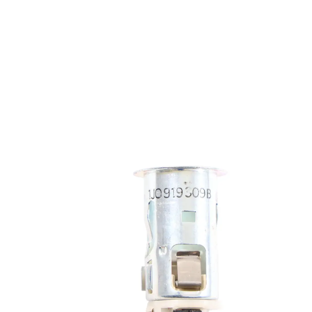Enchufe Toma Encendedor Cigarrillos para Volkswagen Touran 1T con número de pieza 1J0919309B Volkswagen Touran 1T Enchufe Toma Encendedor Cigarrillos - SKU 1J0919309B-1 - Número de pieza 1J0919309B