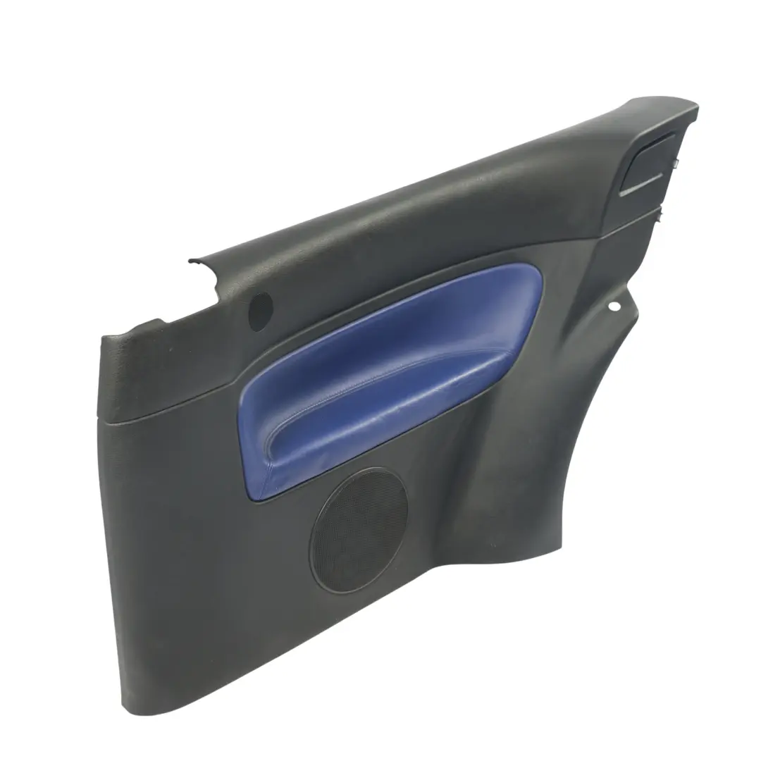 Volkswagen Golf Mk4 Panel Trasero Cuarto Derecho Negro/Azul - SKU 1J3867044CG - Número de pieza 1J3867044CG