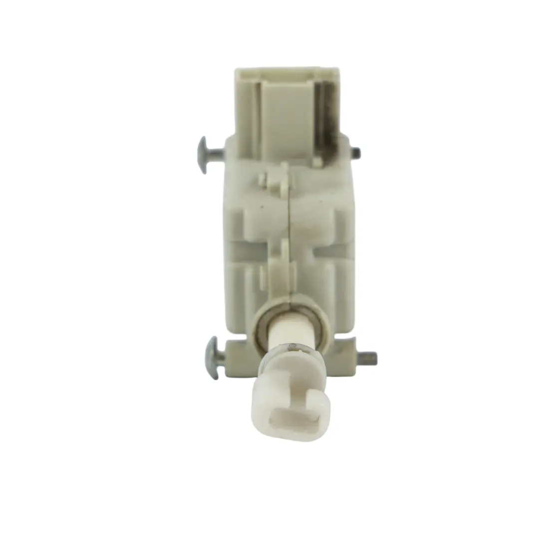 Volkswagen Golf MK4 Actuador Solenoide Tapa Combustible - SKU 1J6810773A - Número de pieza 1J6810773A