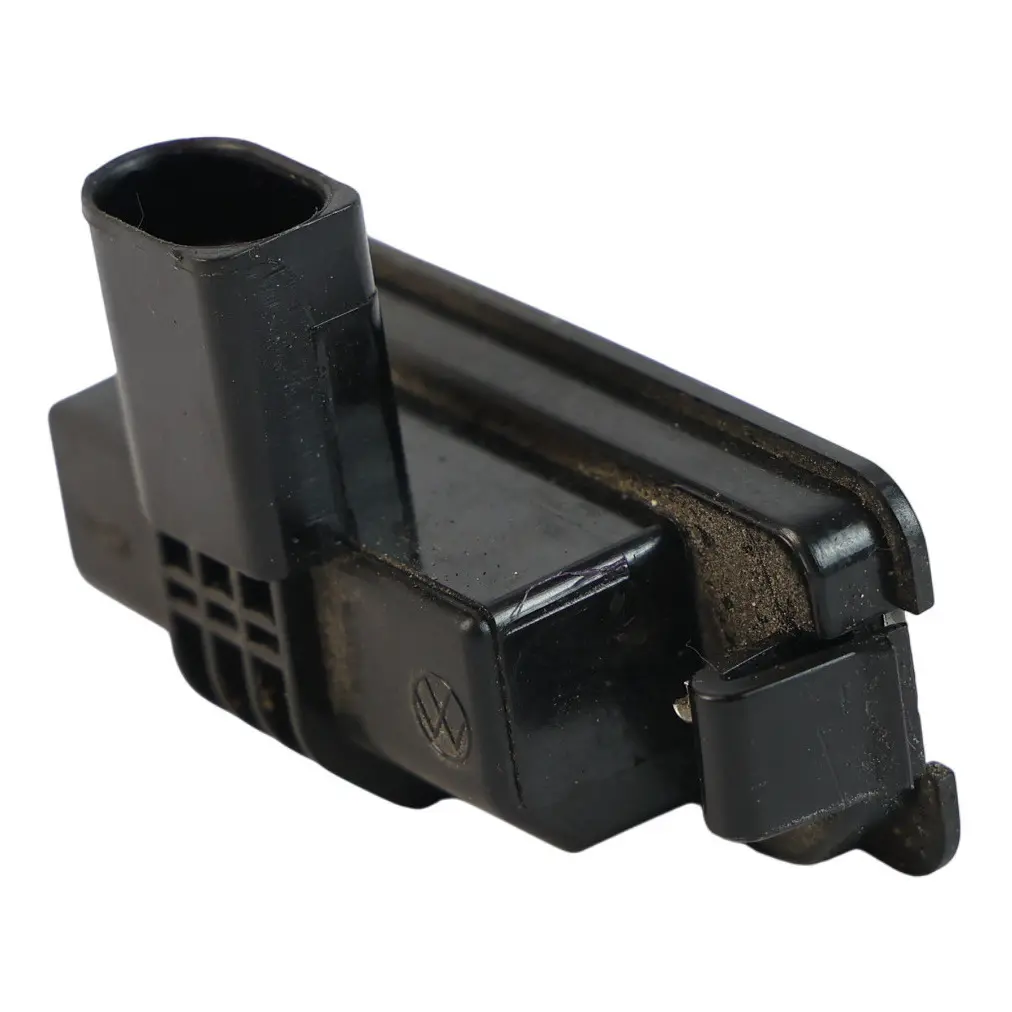 Luz Matrícula Trasera Izquierda Derecha para Porsche 911 996 Carrera con número de pieza 1J6943021B Porsche 911 996 Carrera Luz Matrícula Trasera Izquierda Derecha - SKU 1J6943021B-1 - Número de pieza 1J6943021B