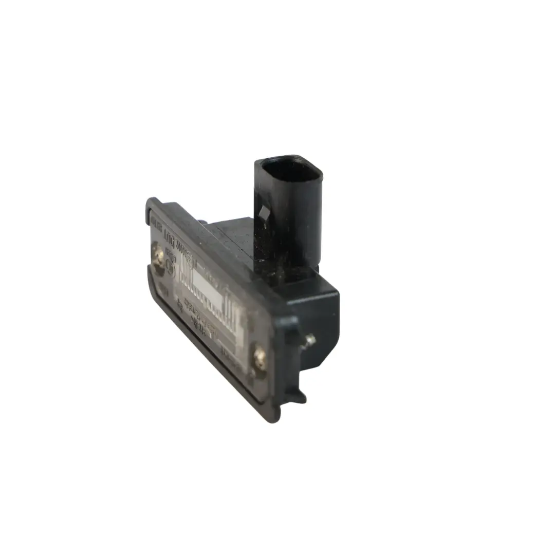 Luz Matrícula Trasera Izquierda Derecha para Porsche 911 996 Carrera con número de pieza 1J6943021B Porsche 911 996 Carrera Luz Matrícula Trasera Izquierda Derecha - SKU 1J6943021B-1 - Número de pieza 1J6943021B