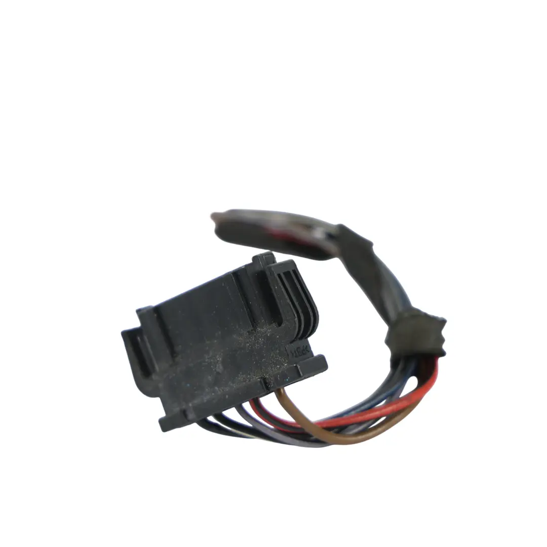 Mk4 Cablaggio Fanale Posteriore Sinistro per Volkswagen Golf con numero di parte 1J6945111T Volkswagen Golf Mk4 Cablaggio Fanale Posteriore Sinistro - SKU 1J6945111T-2 - Numero di parte 1J6945111T