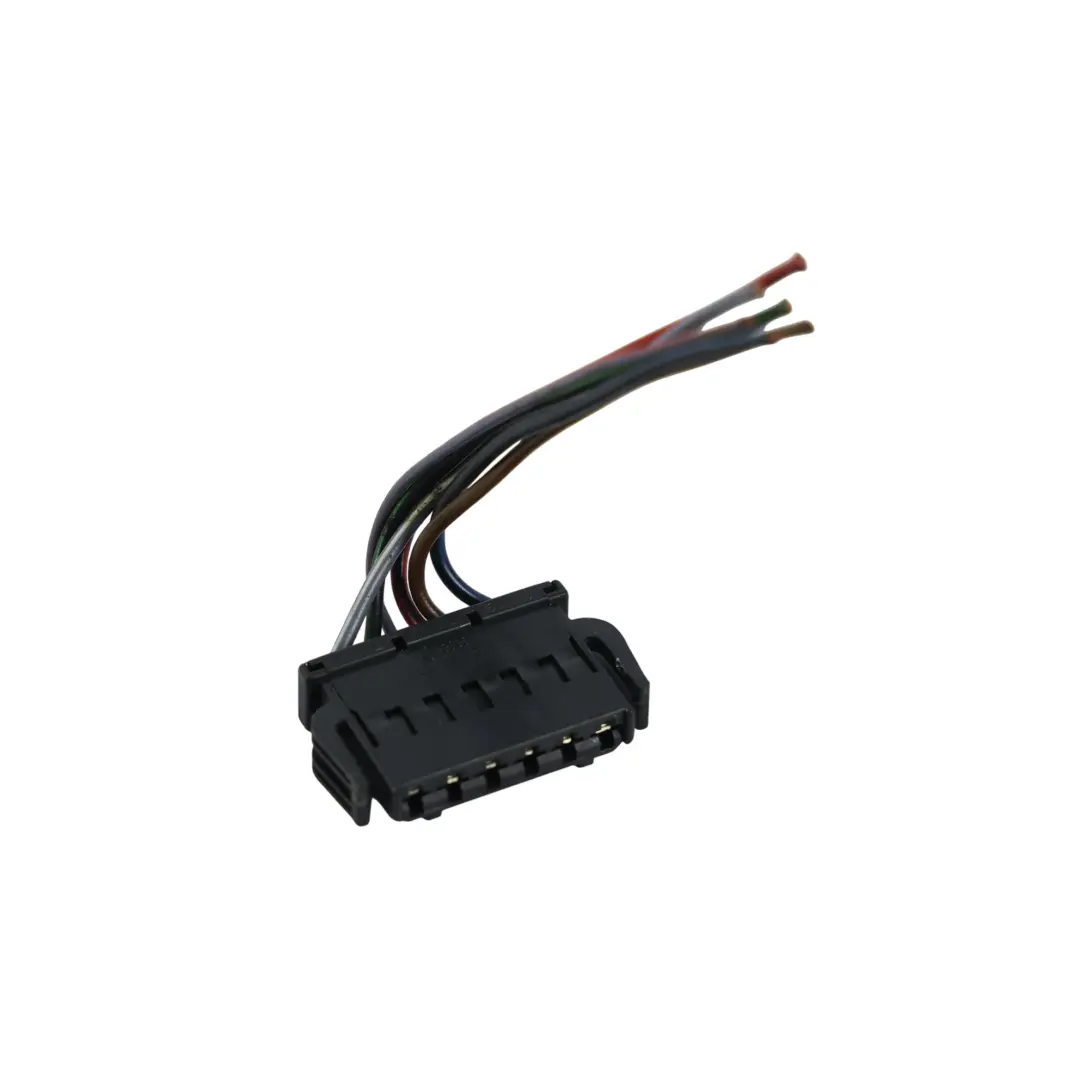 Mk4 Cablaggio Fanale Posteriore Destro per Volkswagen Golf con numero di parte 1J6945112T Volkswagen Golf Mk4 Cablaggio Fanale Posteriore Destro - SKU 1J6945112T-2 - Numero di parte 1J6945112T