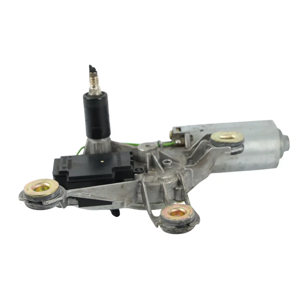 Mk4 Moteur Essuie-Glace Lunette Arrière pour Volkswagen Golf à propos du numéro de pièce 1J6955711C Volkswagen Golf Mk4 Moteur Essuie-Glace Lunette Arrière - SKU 1J6955711C - Numéro de pièce 1J6955711C