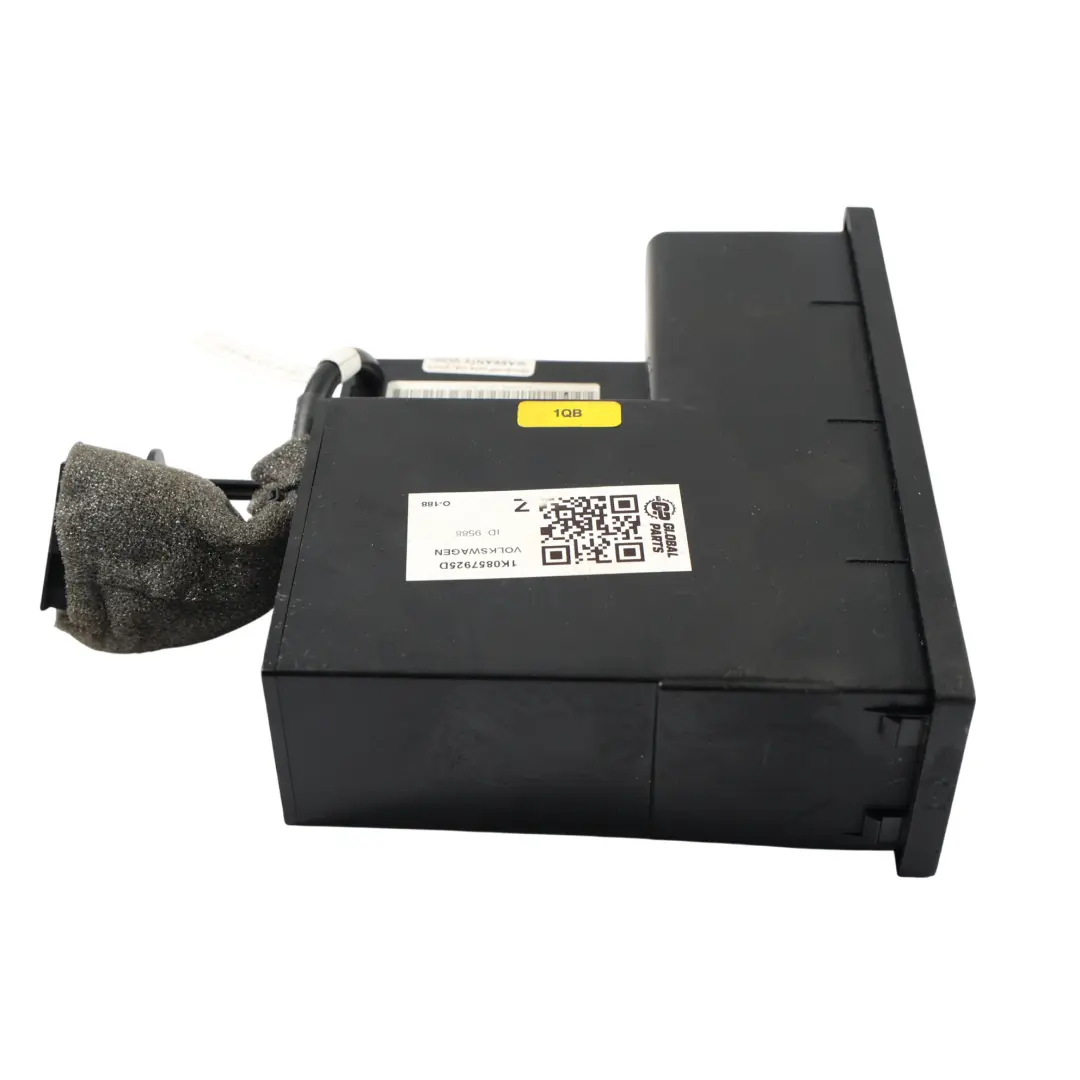 Volkswagen Golf Mk5 Station Accueil iPod Rangement - SKU 1K0857925D - Numéro de pièce 1K0857925D
