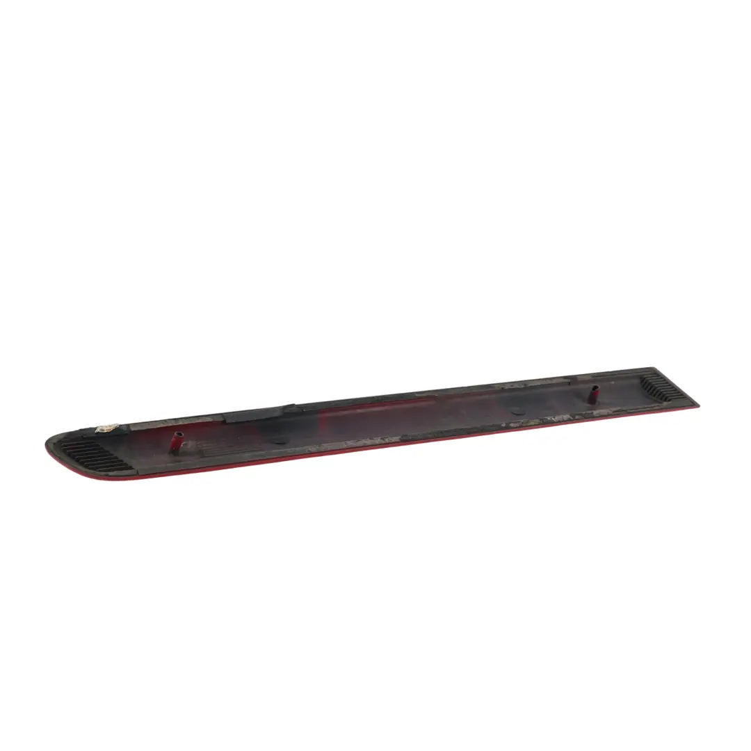 Mk5 Moulure Panneau Latéral Gauche Rouge Tornado pour Volkswagen Golf à propos du numéro de pièce 1K3853535A Volkswagen Golf Mk5 Moulure Panneau Latéral Gauche Rouge Tornado - SKU 1K3853535A-TRE - Numéro de pièce 1K3853535A