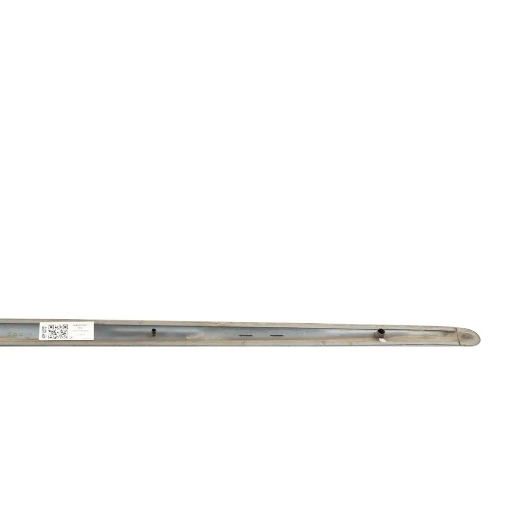 Mk5 Baguette Porte Avant Gauche Argent Reflex A7W pour Volkswagen Golf à propos du numéro de pièce 1K4853515C Volkswagen Golf Mk5 Baguette Porte Avant Gauche Argent Reflex A7W - SKU 1K4853515C-RES - Numéro de pièce 1K4853515C