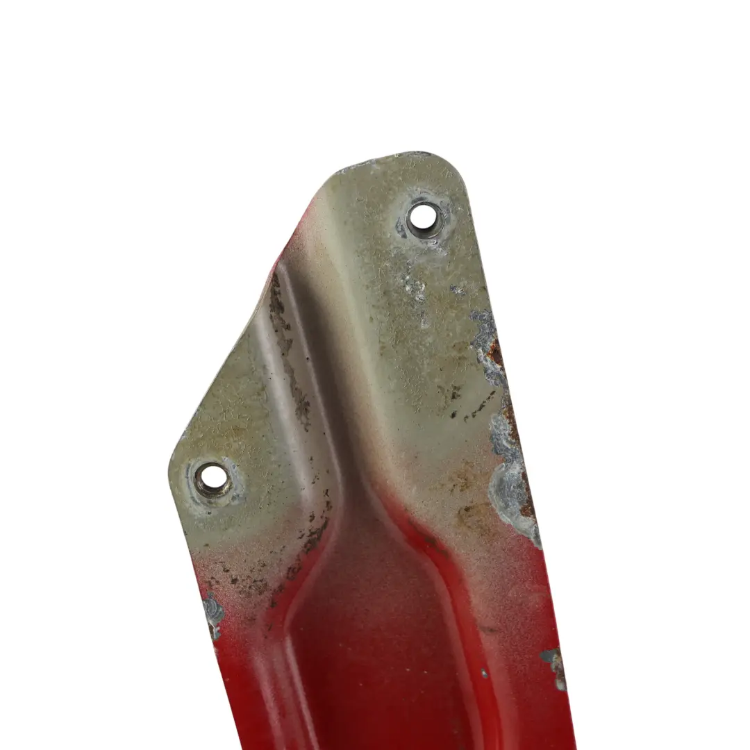 Mk5 Soporte Aleta Delantero Izquierdo Rojo LY3D para Volkswagen Golf con número de pieza 1K6821135 Volkswagen Golf Mk5 Soporte Aleta Delantero Izquierdo Rojo LY3D - SKU 1K6821135-TRE - Número de pieza 1K6821135