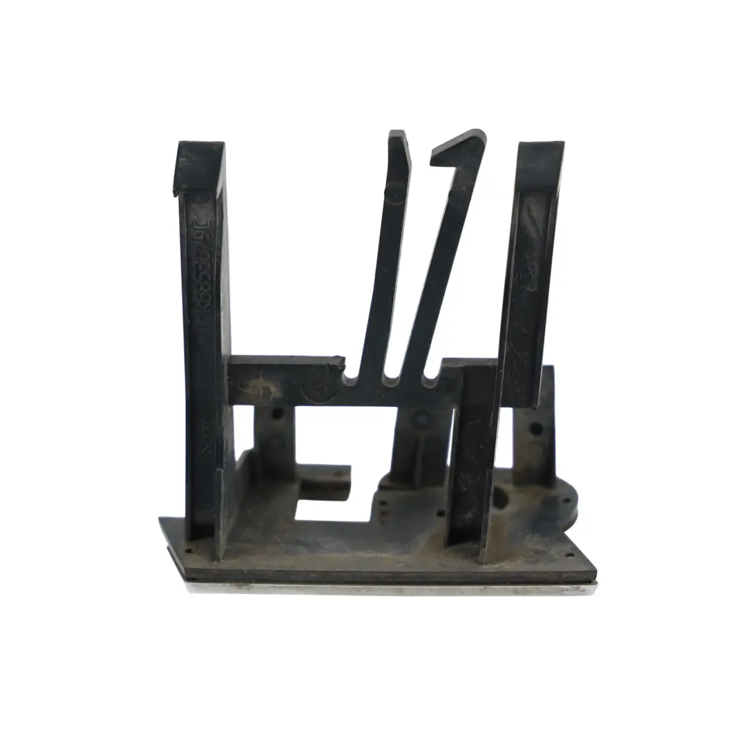 Mk5 1K GTI Kühlergrill Emblem Logo Abzeichen GT Sport 1K6853679D für Volkswagen Golf mit Teilenummer 1K6853679C Volkswagen Golf Mk5 1K GTI Kühlergrill Emblem Logo Abzeichen GT Sport 1K6853679D - SKU 1K6853679C - Teilenummer 1K6853679C