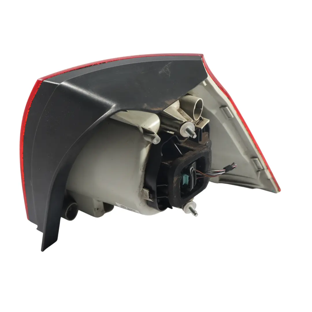 Mk5 V Feu Arrière Panneau Latéral Extérieur Gauche pour Volkswagen Golf à propos du numéro de pièce 1K6945095AA Volkswagen Golf Mk5 V Feu Arrière Panneau Latéral Extérieur Gauche - SKU 1K6945095AA-1 - Numéro de pièce 1K6945095AA