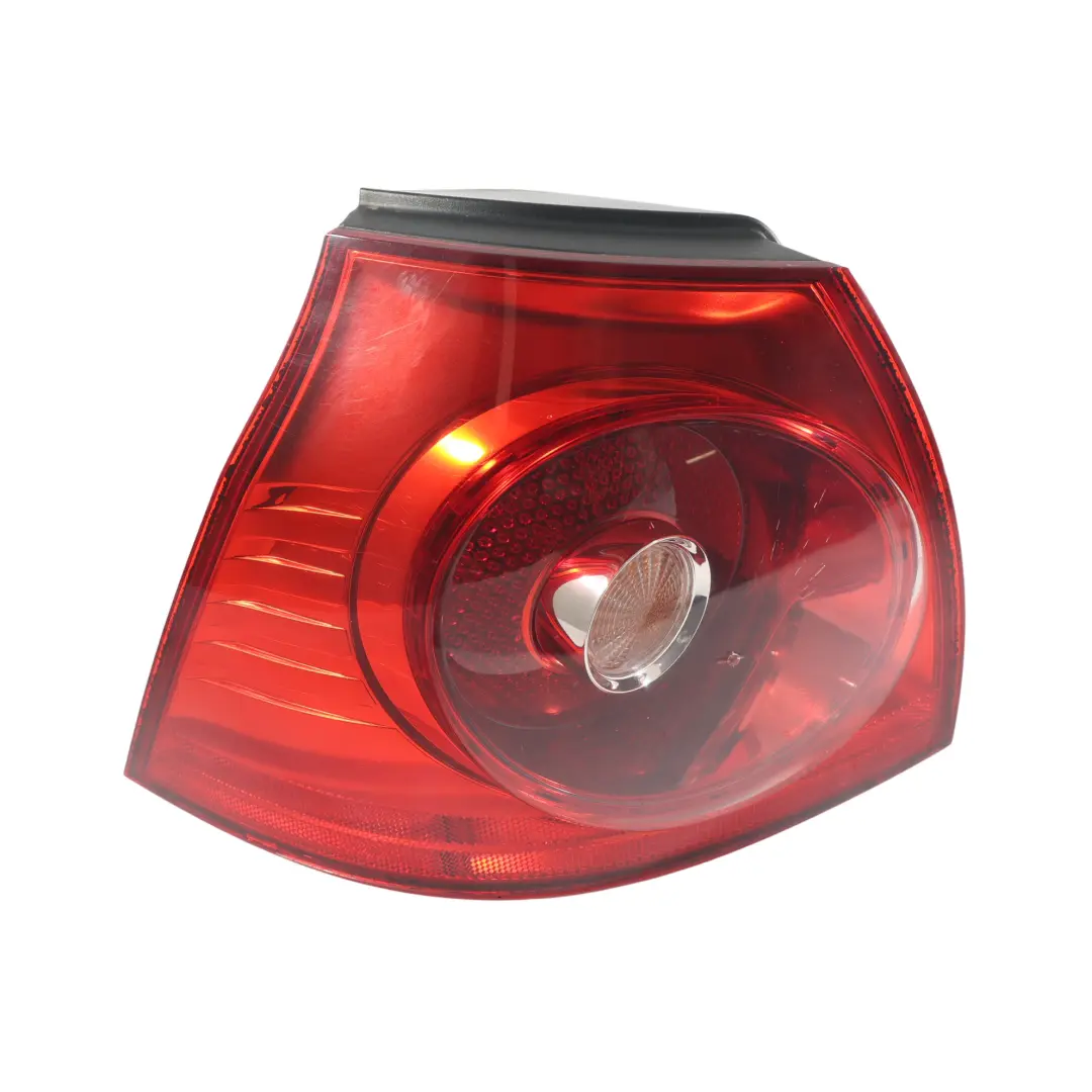 Volkswagen Golf Mk5 V Lampa Tylna Zewnętrzna Lewa - SKU 1K6945095AA-1 - Numer Części 1K6945095AA