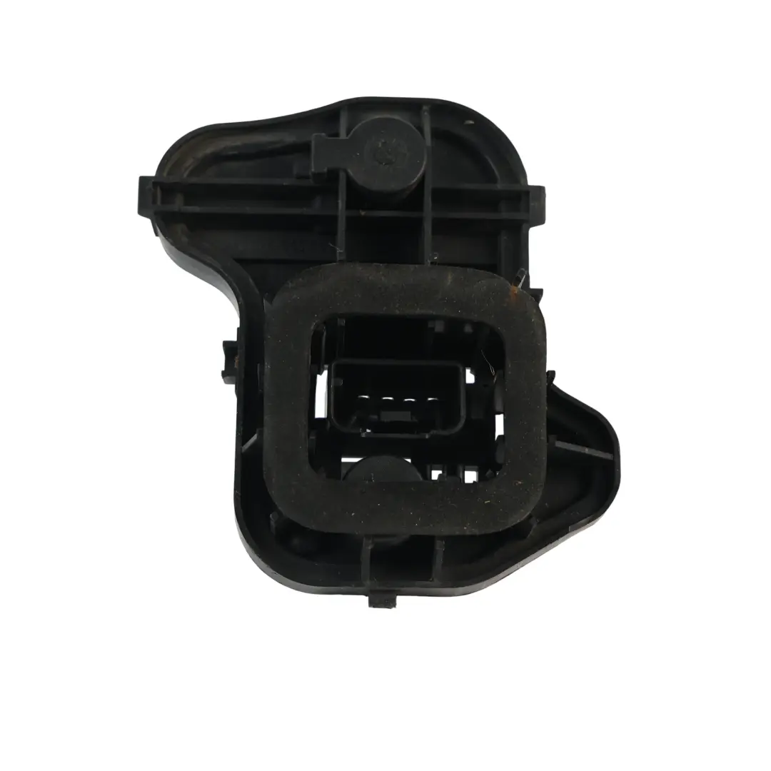 MK5 Portalampada Fanale Posteriore Destro per Volkswagen Golf con numero di parte 1K6945258 Volkswagen Golf MK5 Portalampada Fanale Posteriore Destro - SKU 1K6945258 - Numero di parte 1K6945258