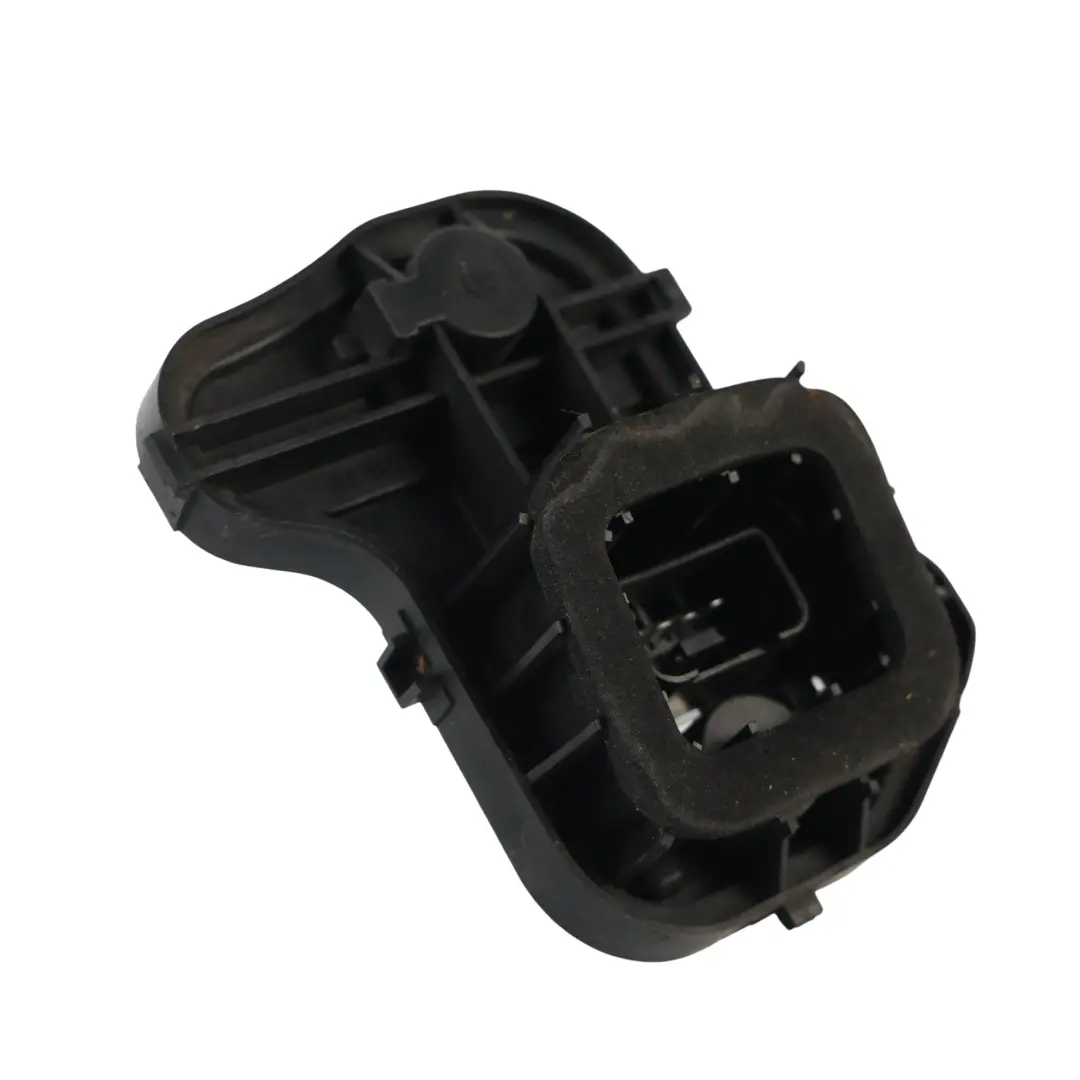 MK5 Rücklicht Lampen Fassung Hinten Rechts für Volkswagen Golf mit Teilenummer 1K6945258 Volkswagen Golf MK5 Rücklicht Lampen Fassung Hinten Rechts - SKU 1K6945258 - Teilenummer 1K6945258