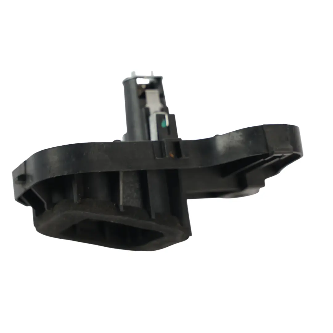 MK5 Portalampada Fanale Posteriore Destro per Volkswagen Golf con numero di parte 1K6945258 Volkswagen Golf MK5 Portalampada Fanale Posteriore Destro - SKU 1K6945258 - Numero di parte 1K6945258