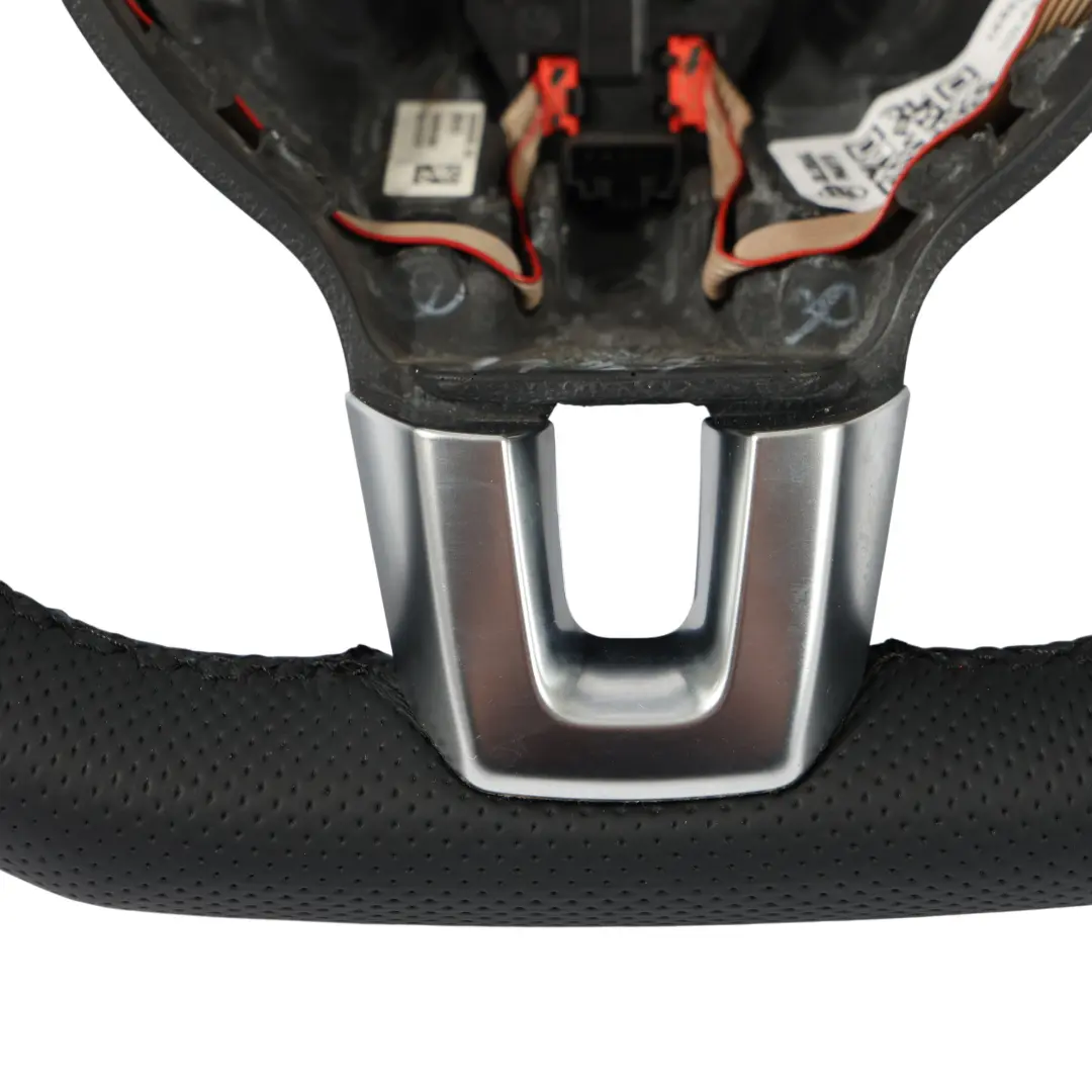 MK3 Lenkrad NEU Schwarz Leder für VW Volkswagen Scirocco mit Teilenummer 1K8419091T VW Volkswagen Scirocco MK3 Lenkrad NEU Schwarz Leder - SKU 1K8419091T-2 - Teilenummer 1K8419091T