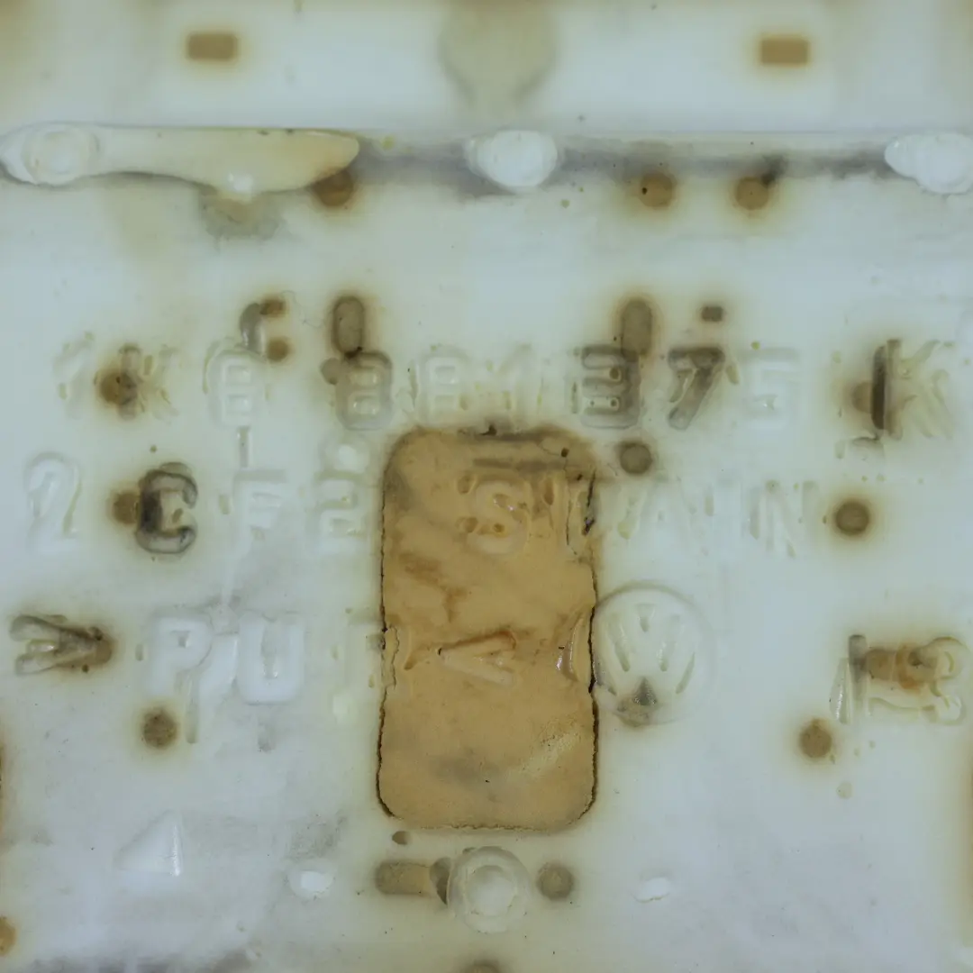 Volkswagen Scirocco MK3 Sitzbezug Stoff Schwarz Grau Links - SKU 1K8881405BG - Teilenummer 1K8881405BG