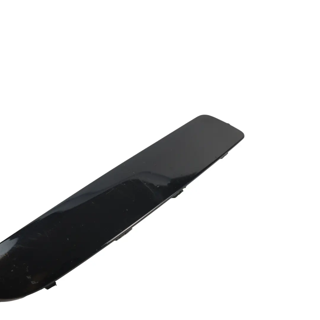 1F Moulure Pare-Chocs Avant Droite Noir Perle Profond C9X pour Volkswagen Eos à propos du numéro de pièce 1Q0807834 Volkswagen Eos 1F Moulure Pare-Chocs Avant Droite Noir Perle Profond C9X - SKU 1Q0807834-DBL - Numéro de pièce 1Q0807834